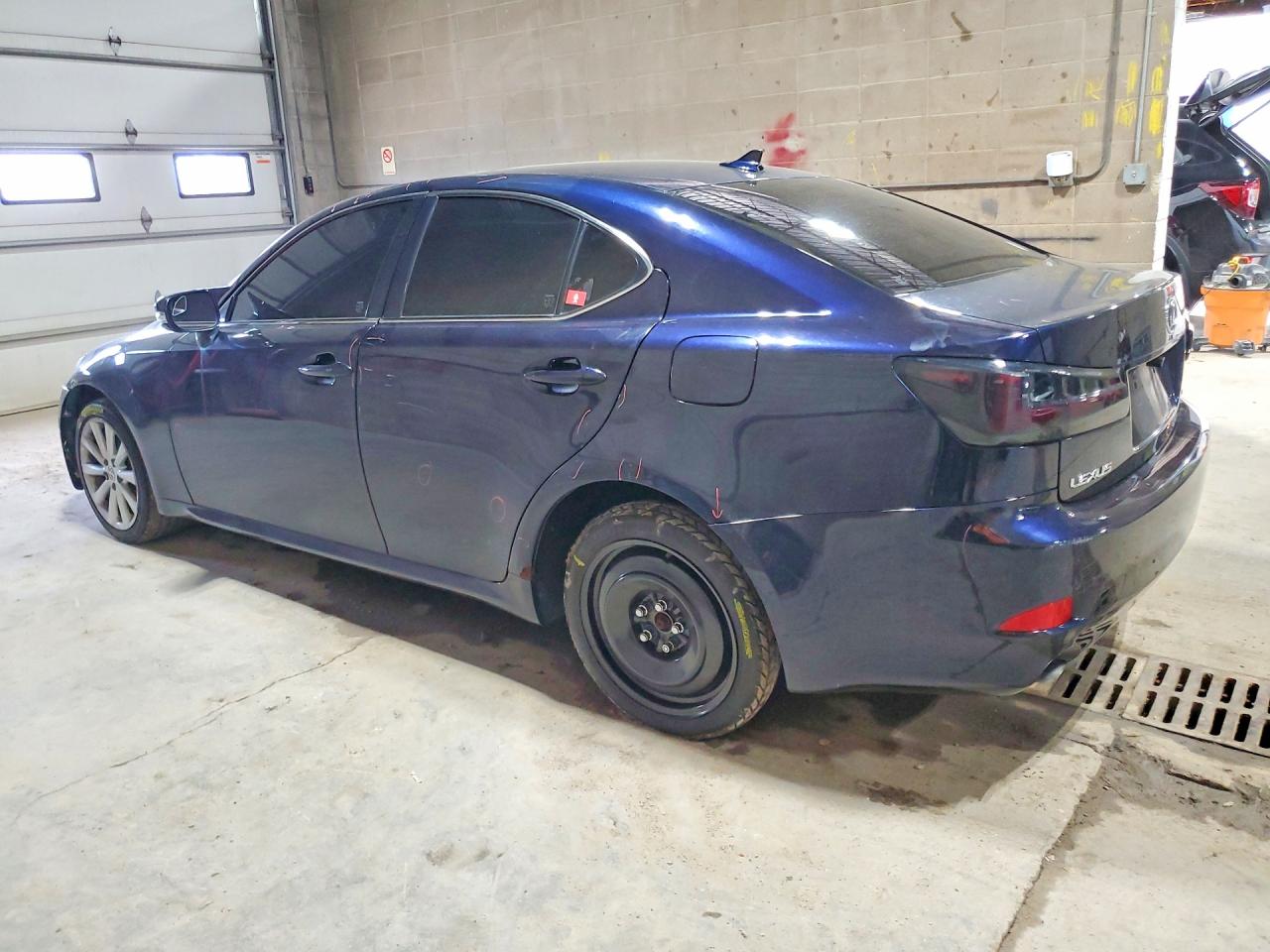 2010 Lexus Is 250 Blue vin: JTHCF5C21A5041519