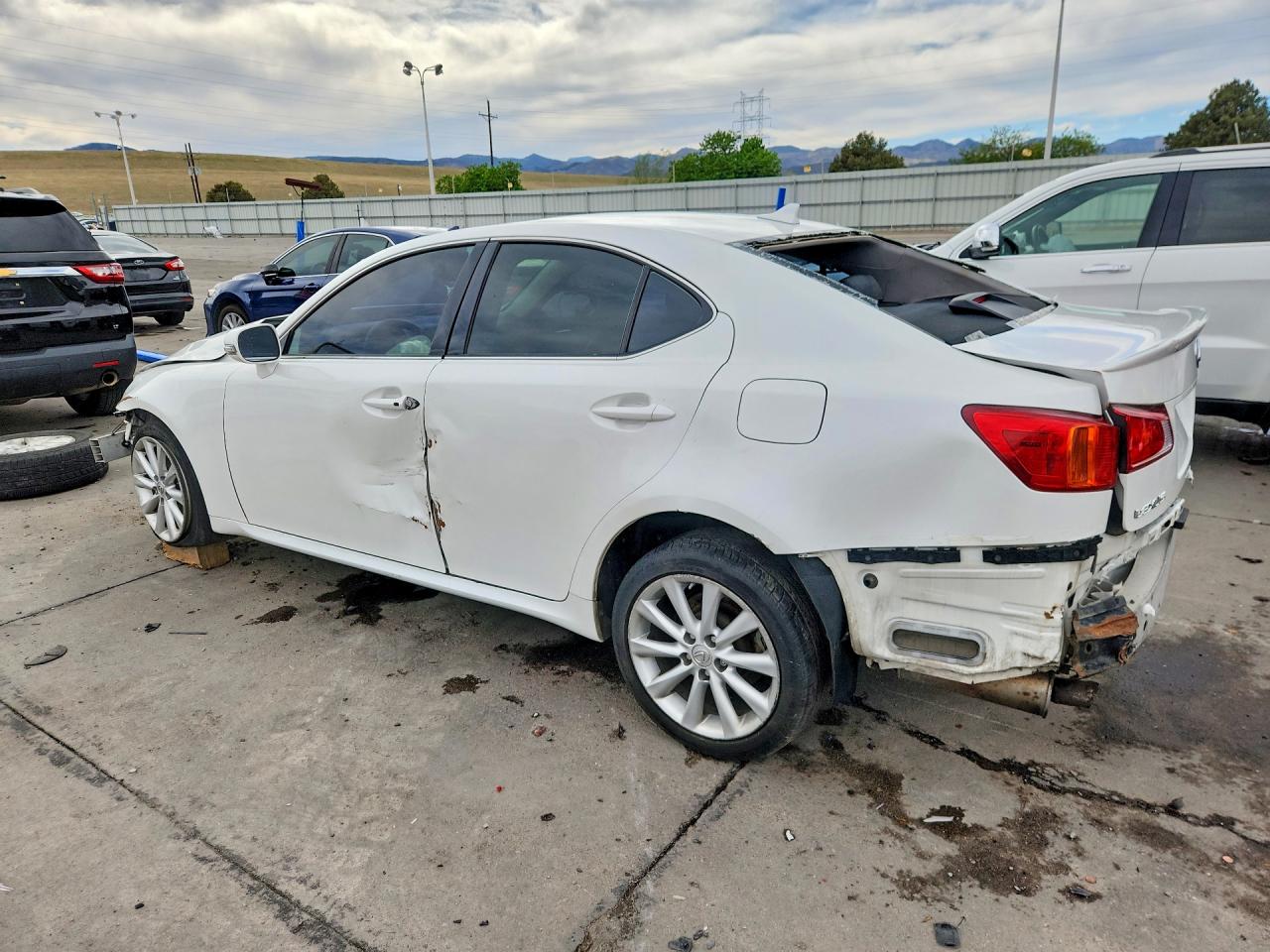2010 Lexus Is 250 White vin: JTHCF5C21A5042394