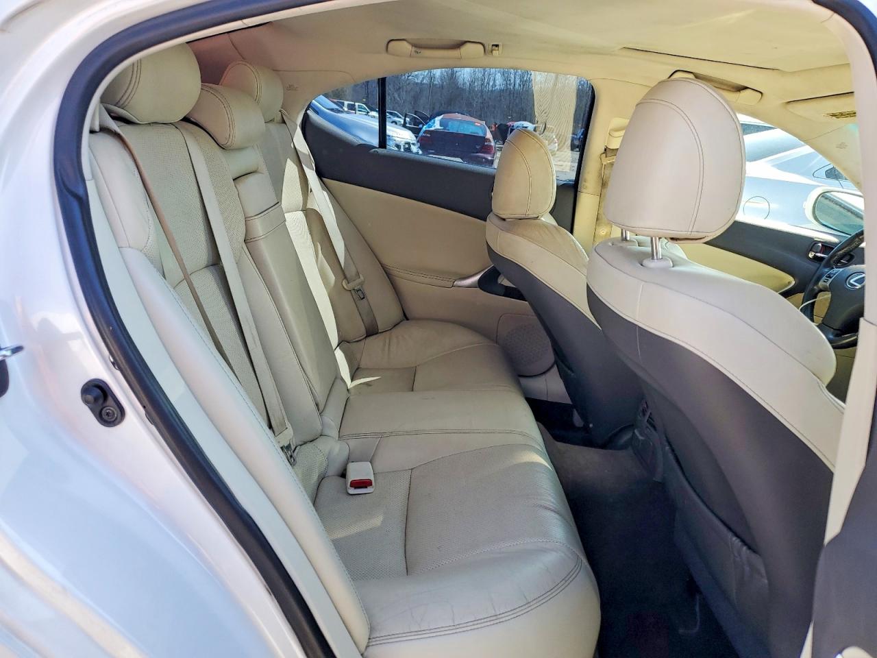 2012 Lexus Is 250 Base White vin: JTHCF5C21C5059490