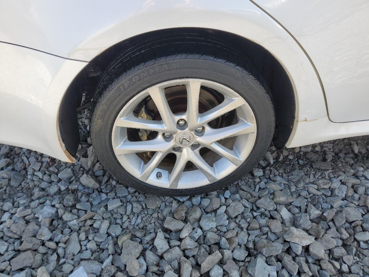 2012 Lexus Is 250 Base White vin: JTHCF5C21C5059490 Damage: Right Rear Wheel, Curb Rash, > 12 Inches