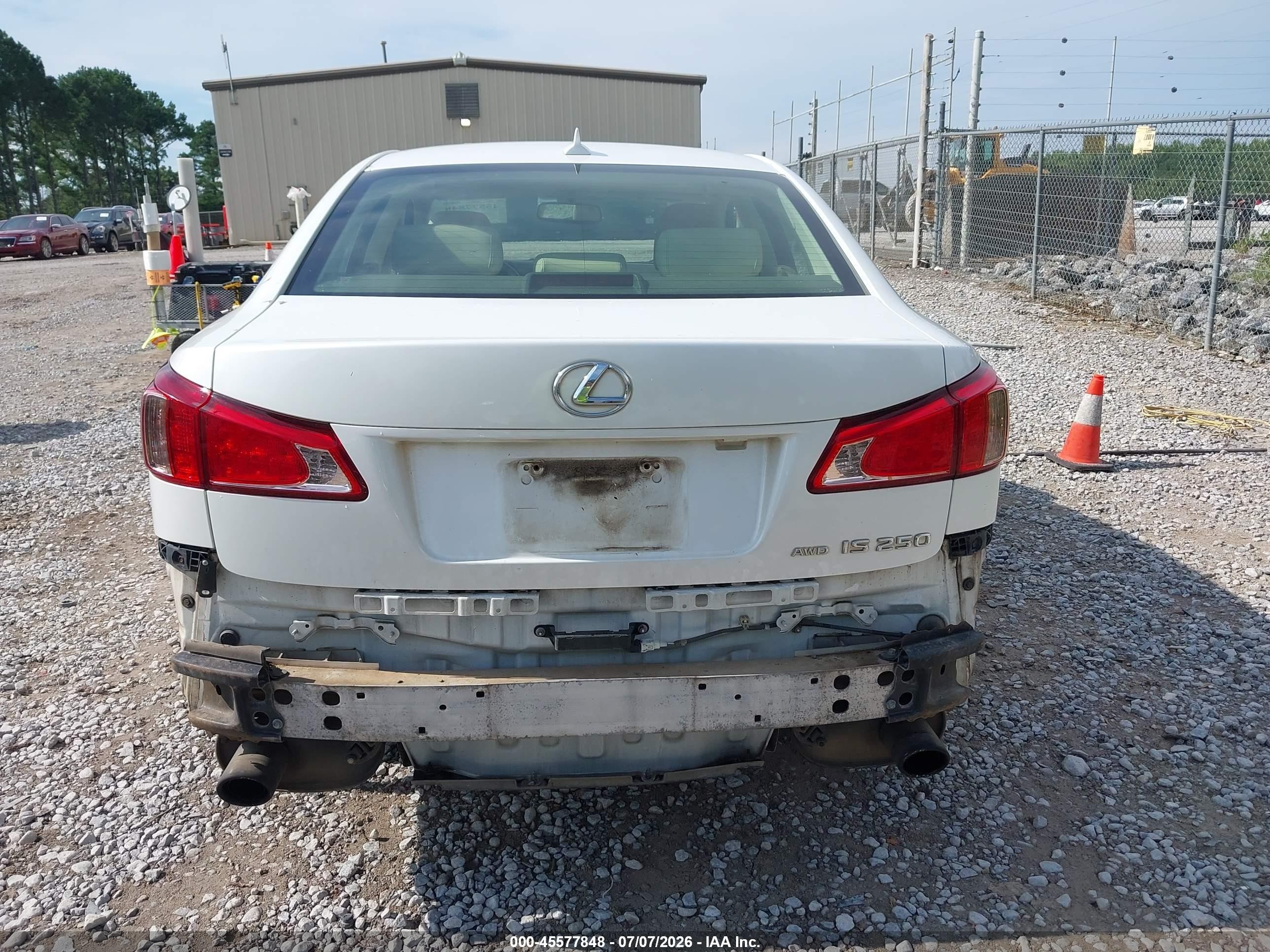 2013 Lexus Is 250   White vin: JTHCF5C21D2036066
