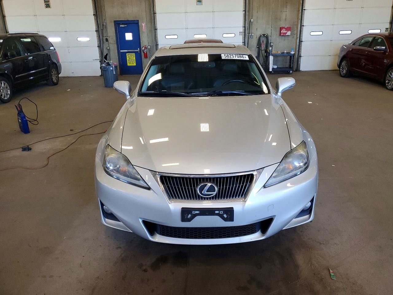 2012 Lexus Is 250 Silver vin: JTHCF5C22C5056100