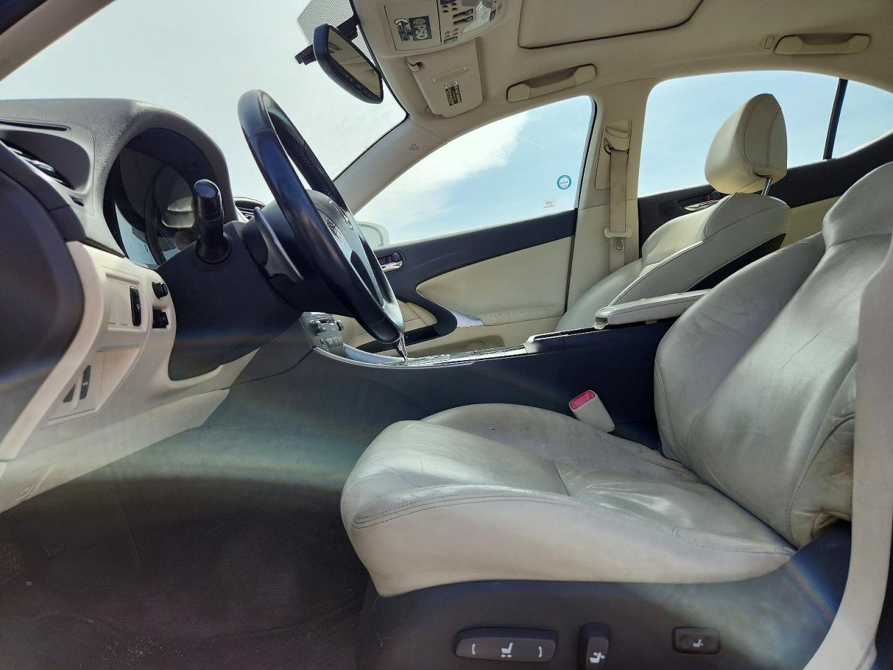 2011 Lexus Is 250 White vin: JTHCF5C23B2035126