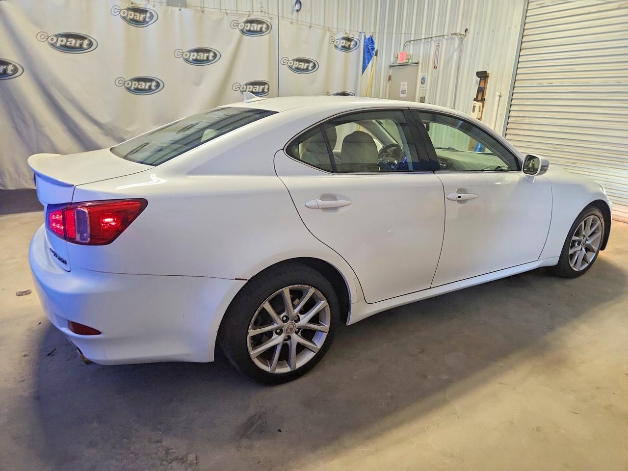 2011 Lexus Is 250 White vin: JTHCF5C23B5049705