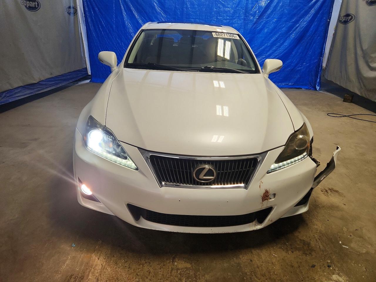 2011 Lexus Is 250 White vin: JTHCF5C23B5049705