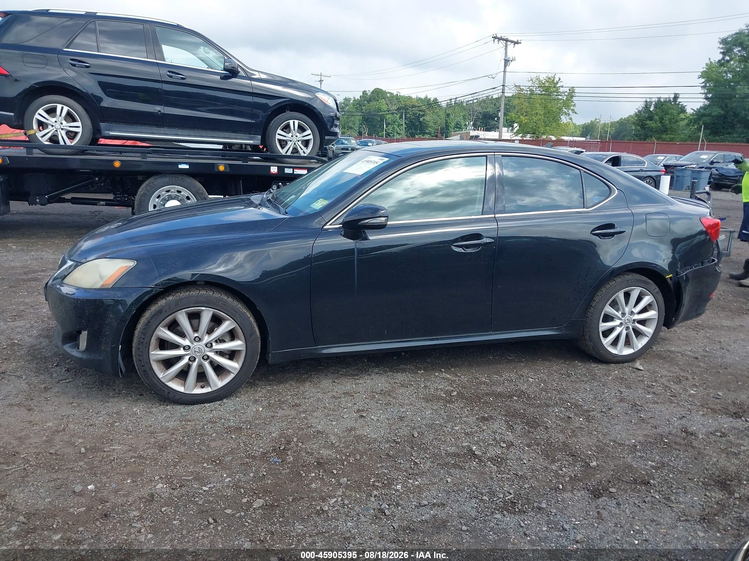 2010 Lexus Is 250   Black vin: JTHCF5C24A2032895