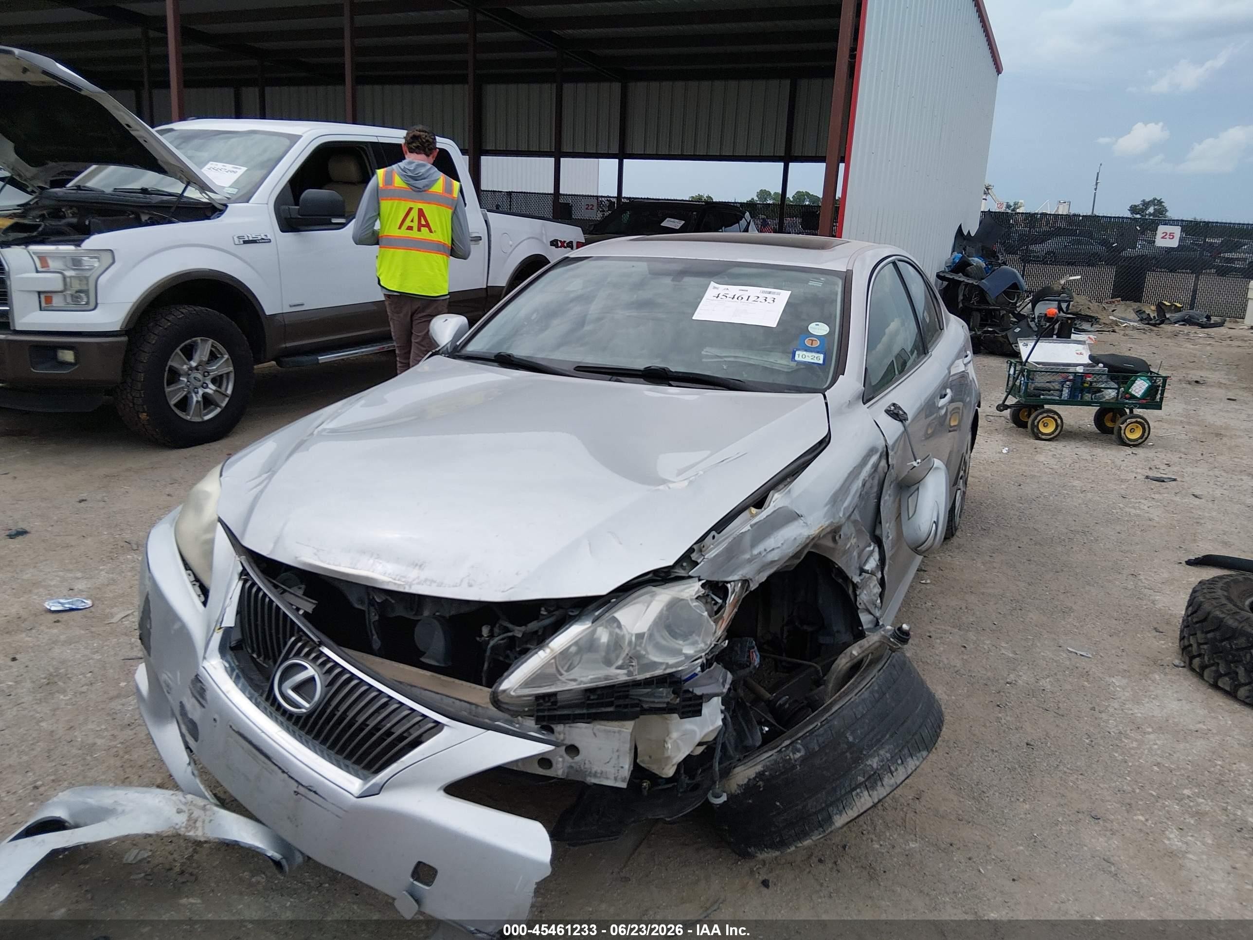 2010 Lexus Is 250   Серебряный vin: JTHCF5C24A5036671
