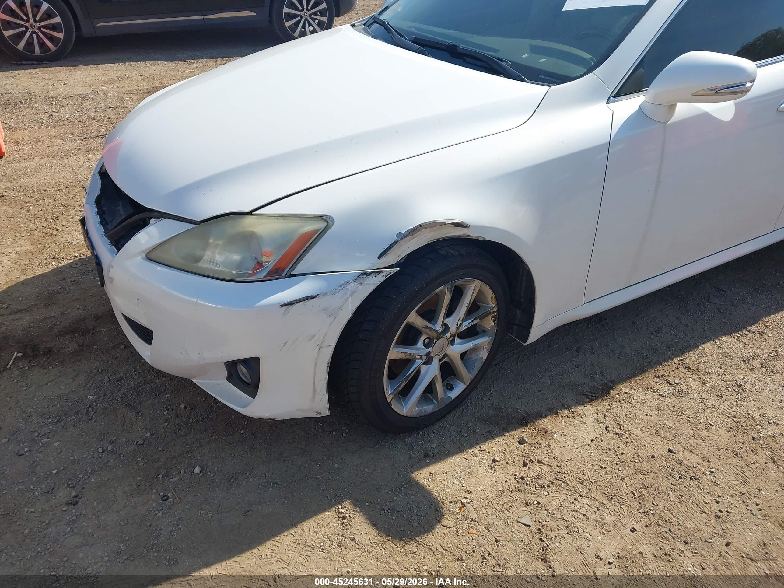 2012 Lexus Is 250   White vin: JTHCF5C24C5060357