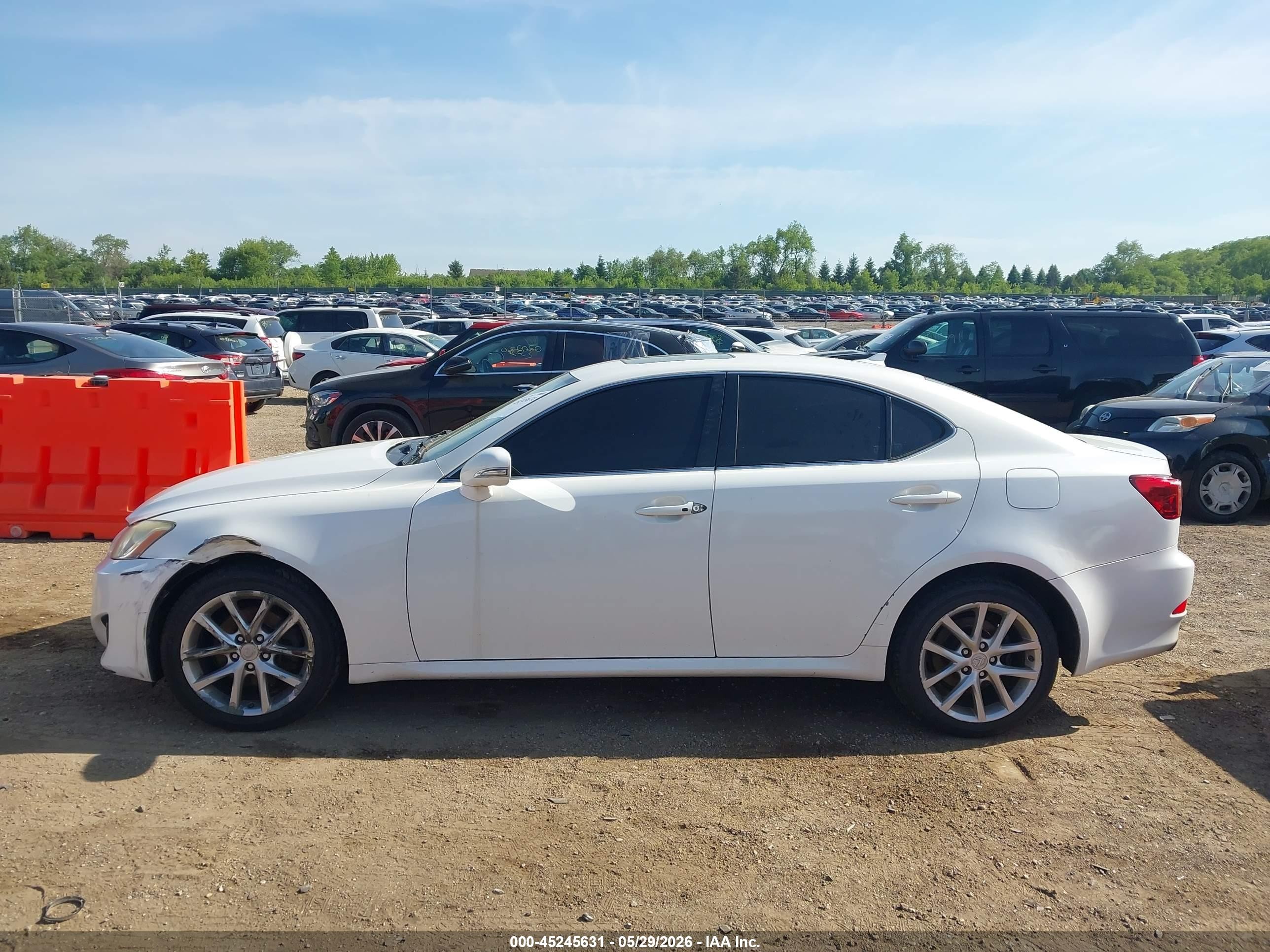 2012 Lexus Is 250   White vin: JTHCF5C24C5060357