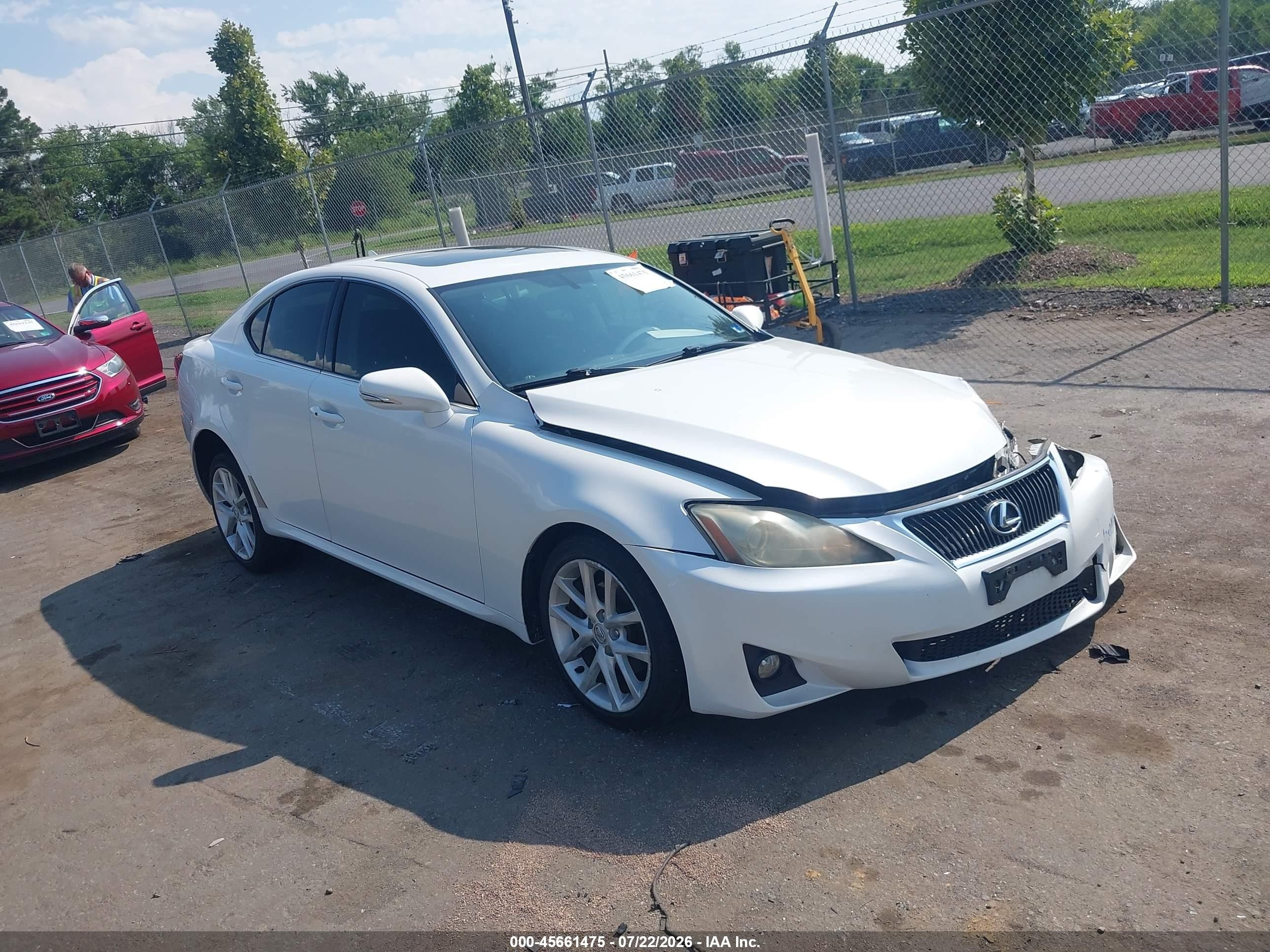 2011 Lexus Is 250   Белый vin: JTHCF5C26B5045812