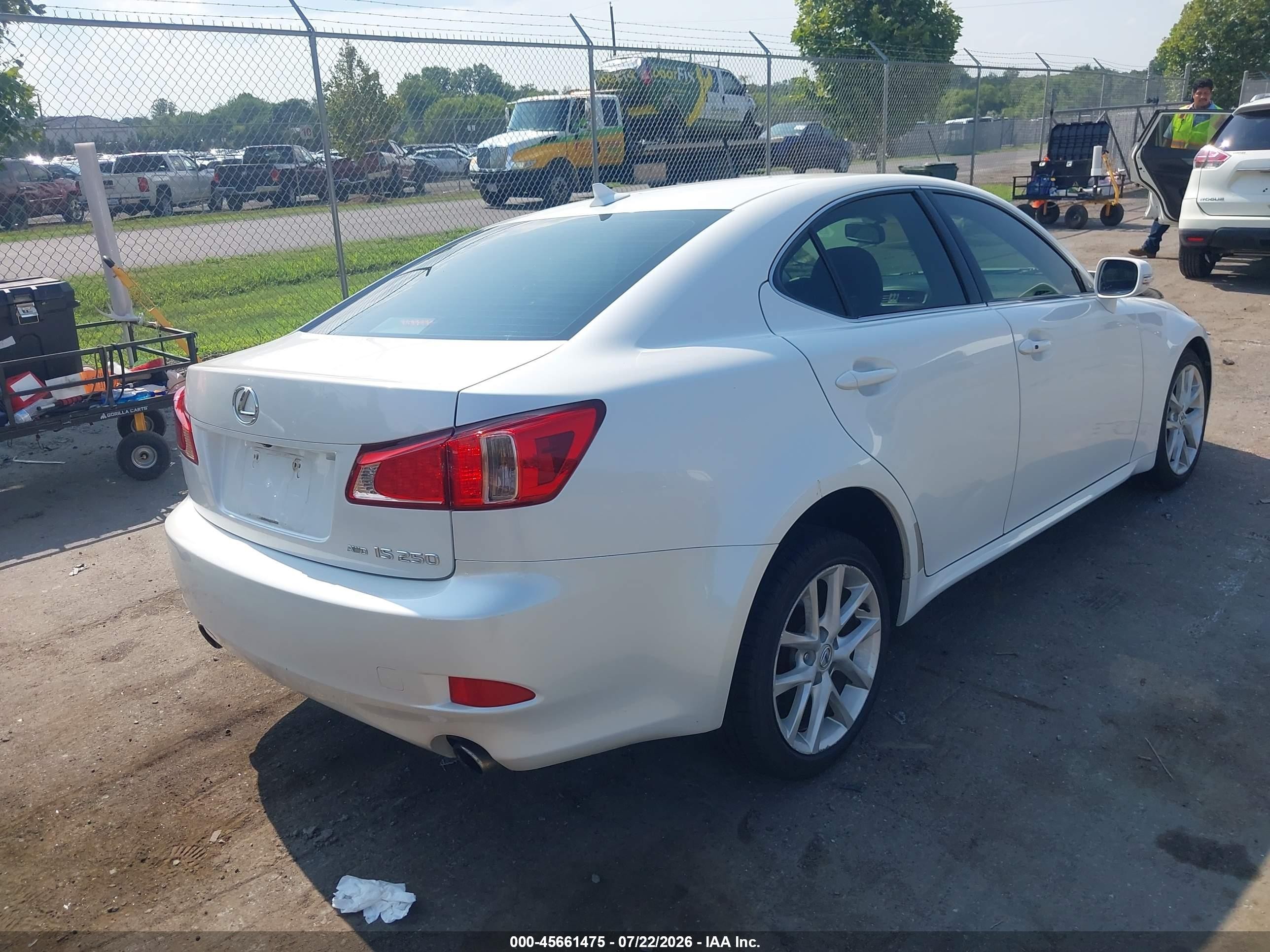 2011 Lexus Is 250   White vin: JTHCF5C26B5045812