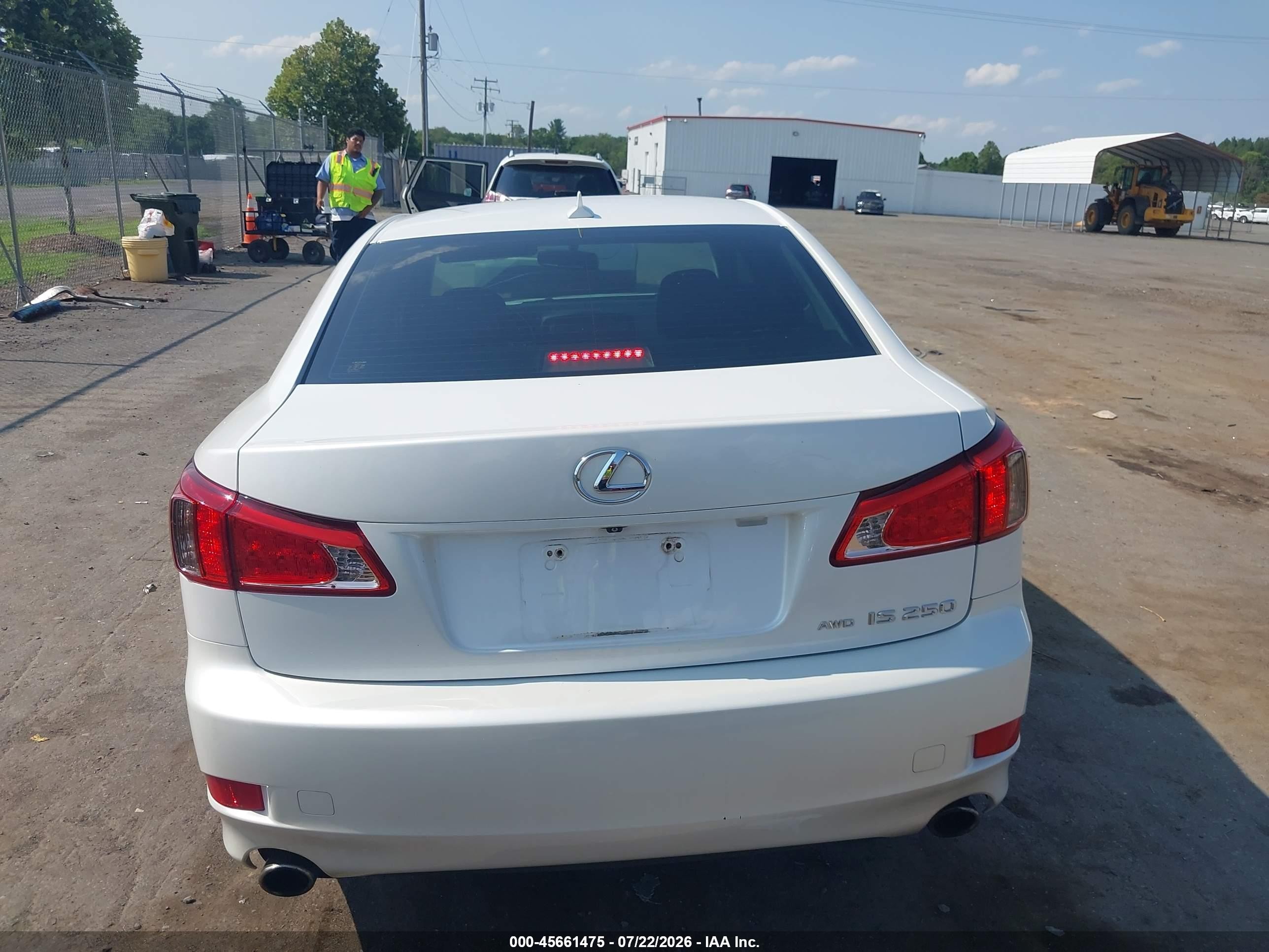 2011 Lexus Is 250   White vin: JTHCF5C26B5045812