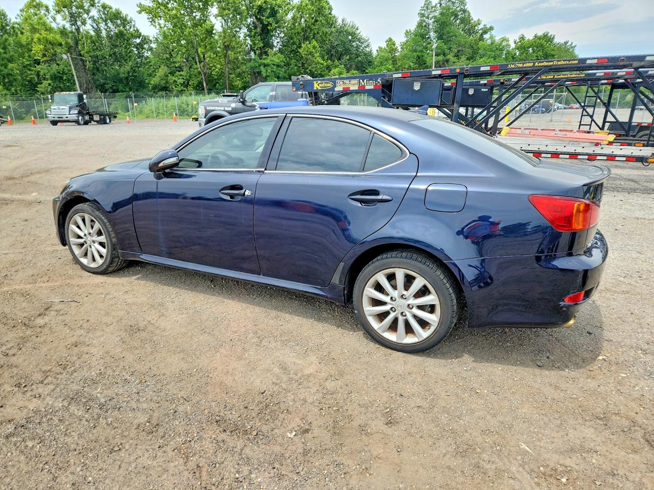 2010 Lexus Is 250 Blue vin: JTHCF5C27A5043226