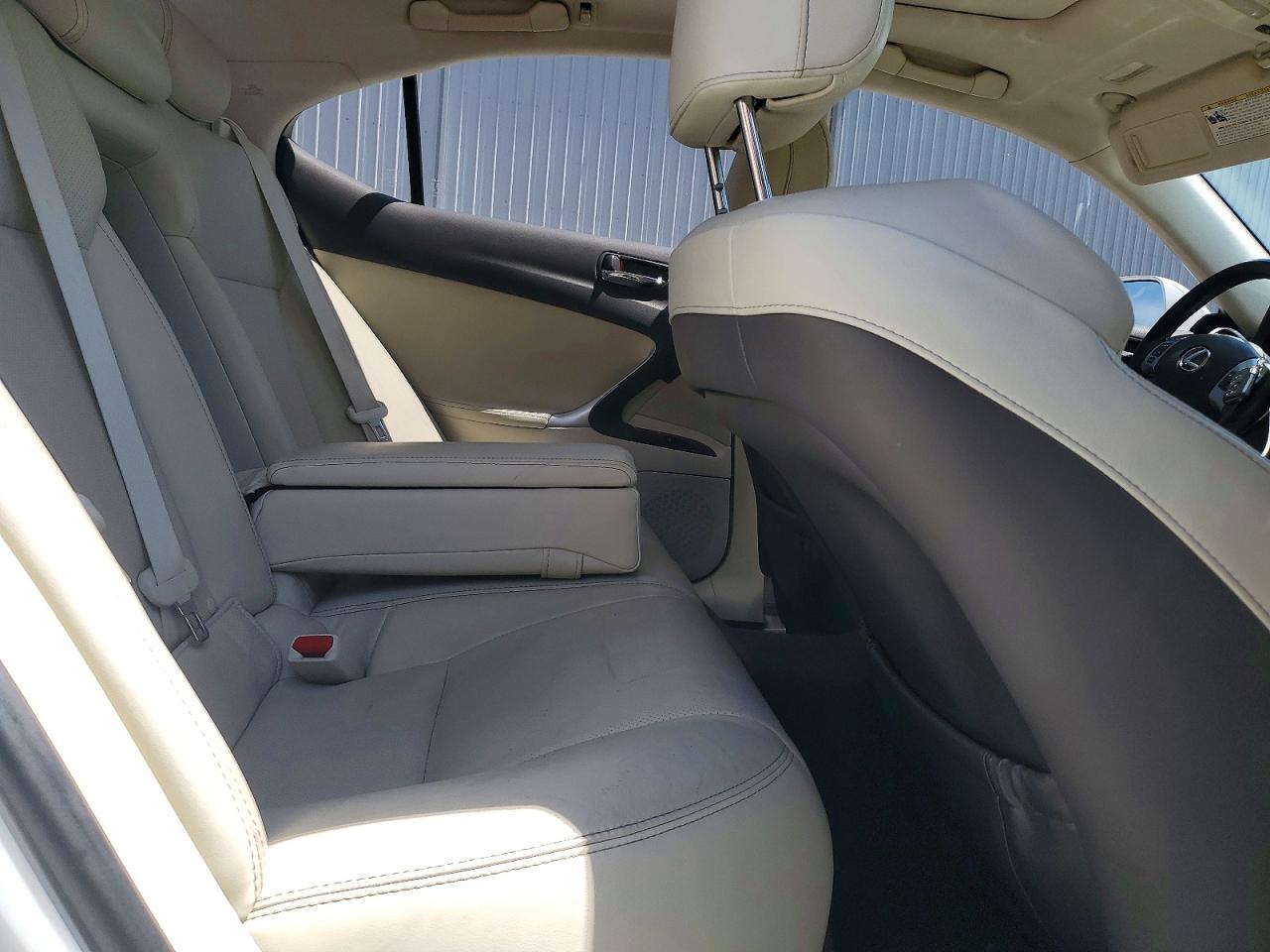 2011 Lexus Is 250 White vin: JTHCF5C27B5046306