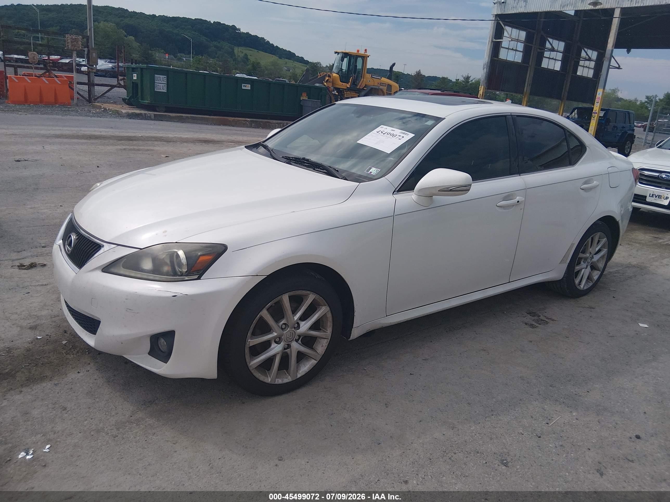 2011 Lexus Is 250   White vin: JTHCF5C27B5052218