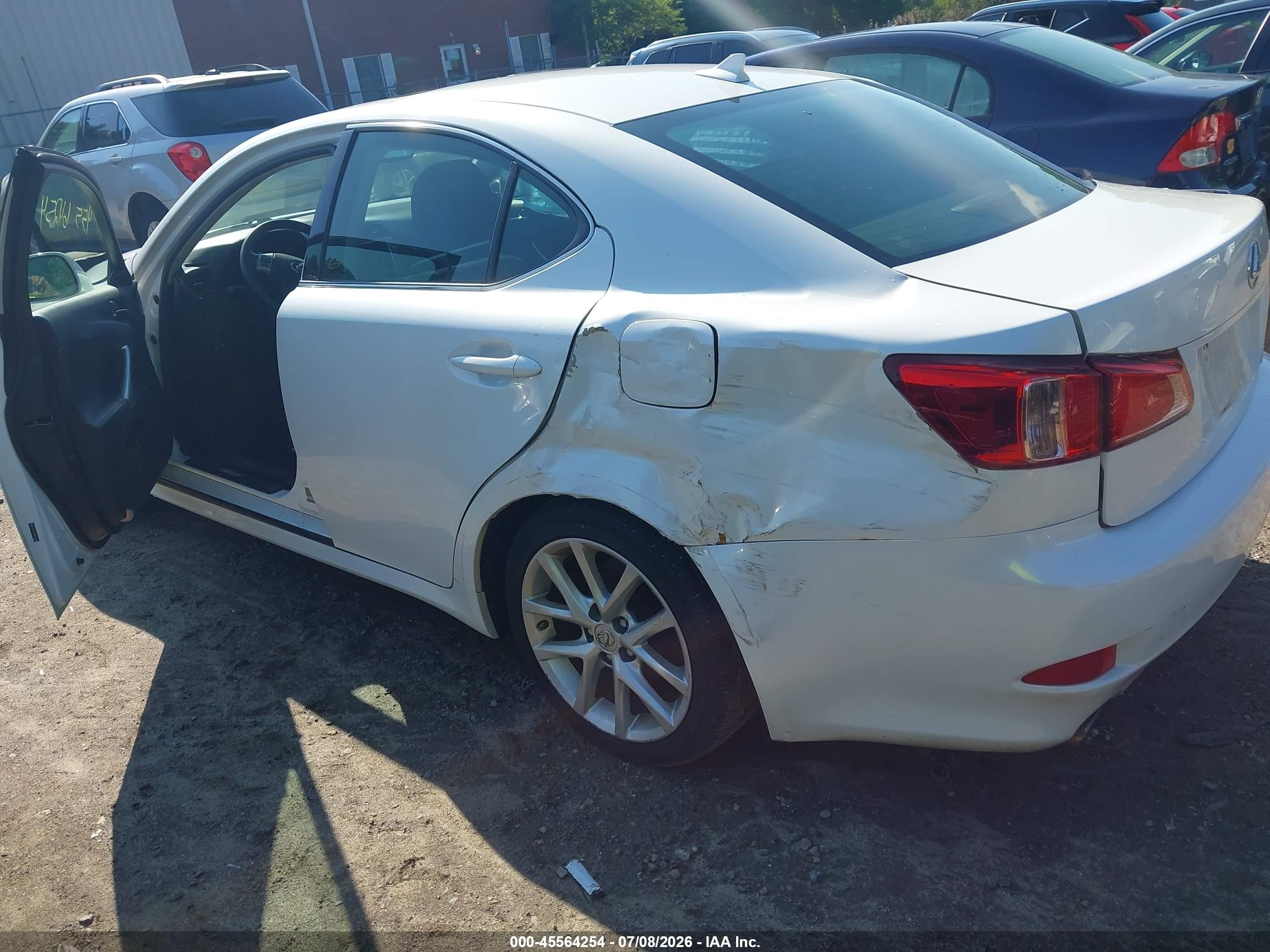 2011 Lexus Is 250   White vin: JTHCF5C28B5049442