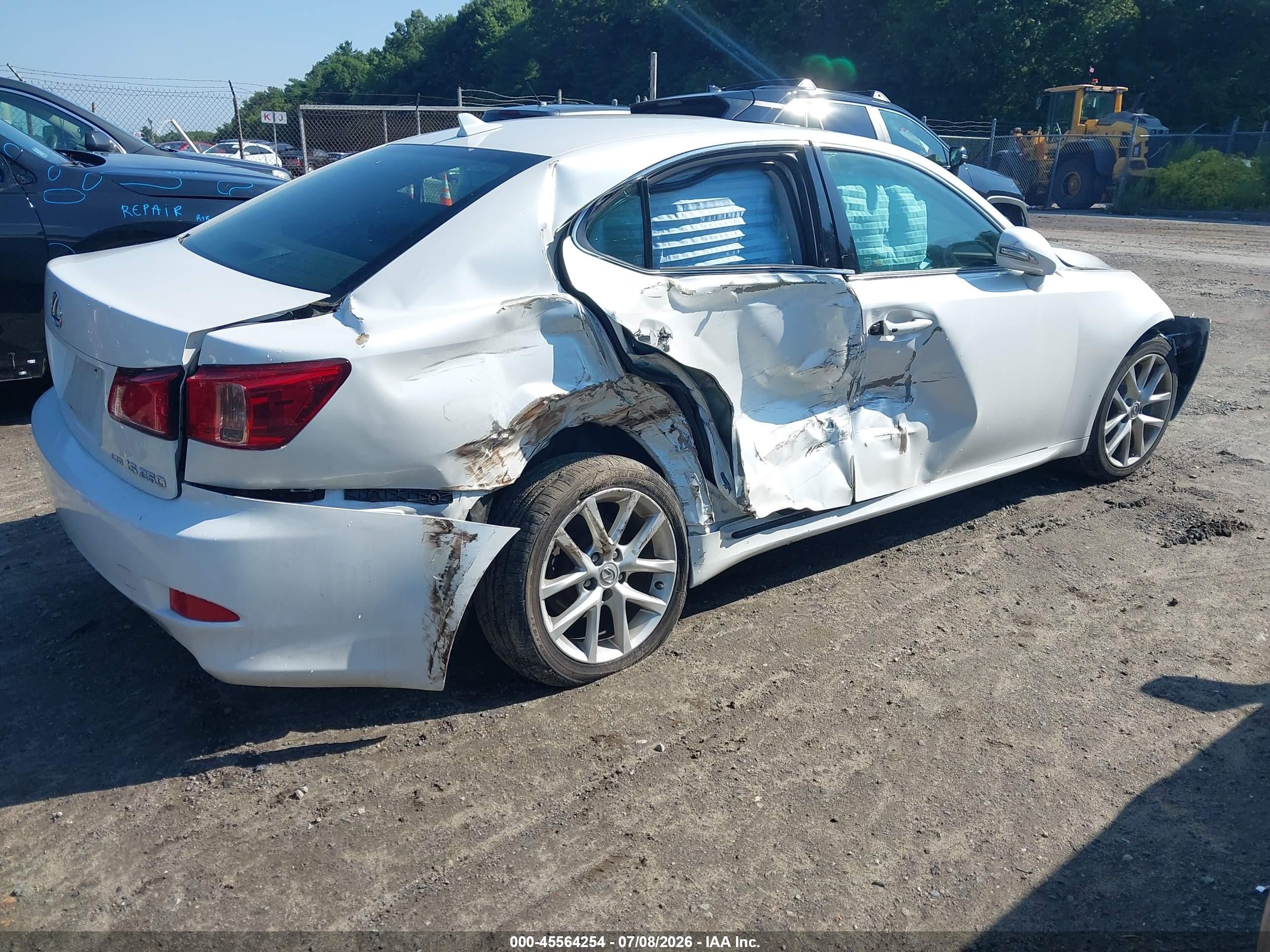 2011 Lexus Is 250   White vin: JTHCF5C28B5049442