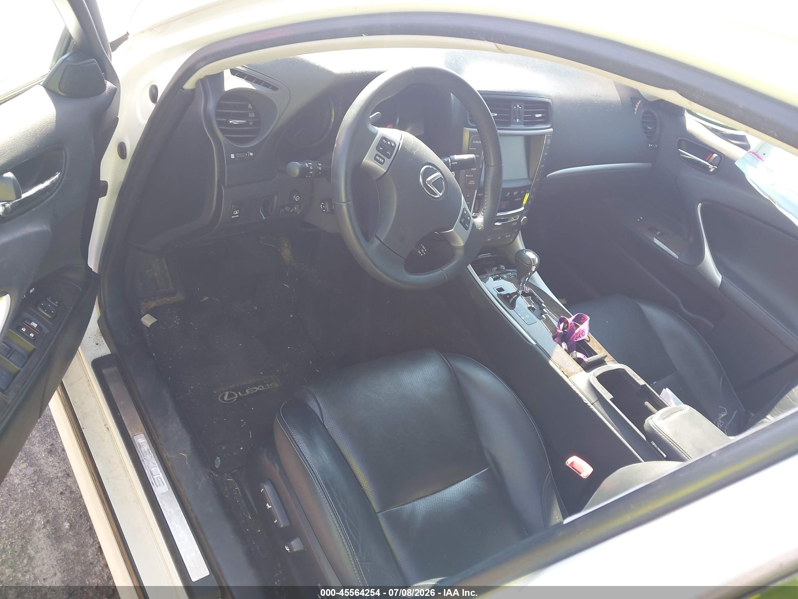 2011 Lexus Is 250   White vin: JTHCF5C28B5049442