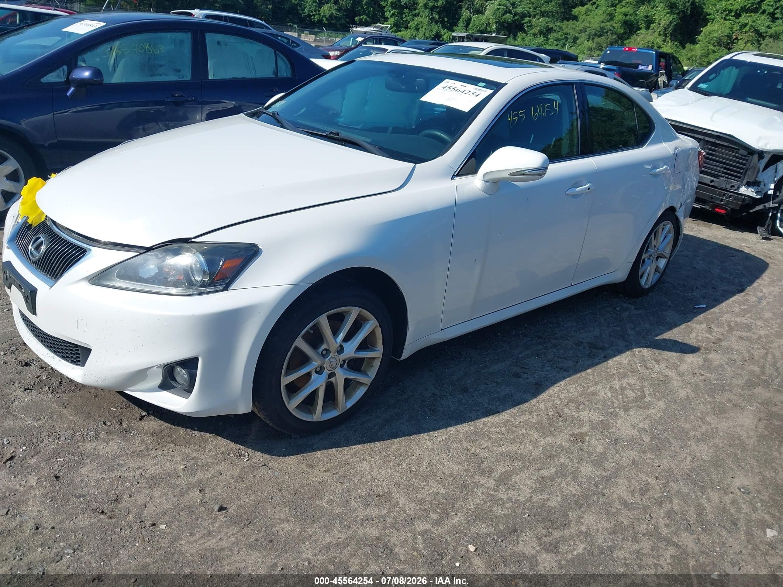 2011 Lexus Is 250   White vin: JTHCF5C28B5049442