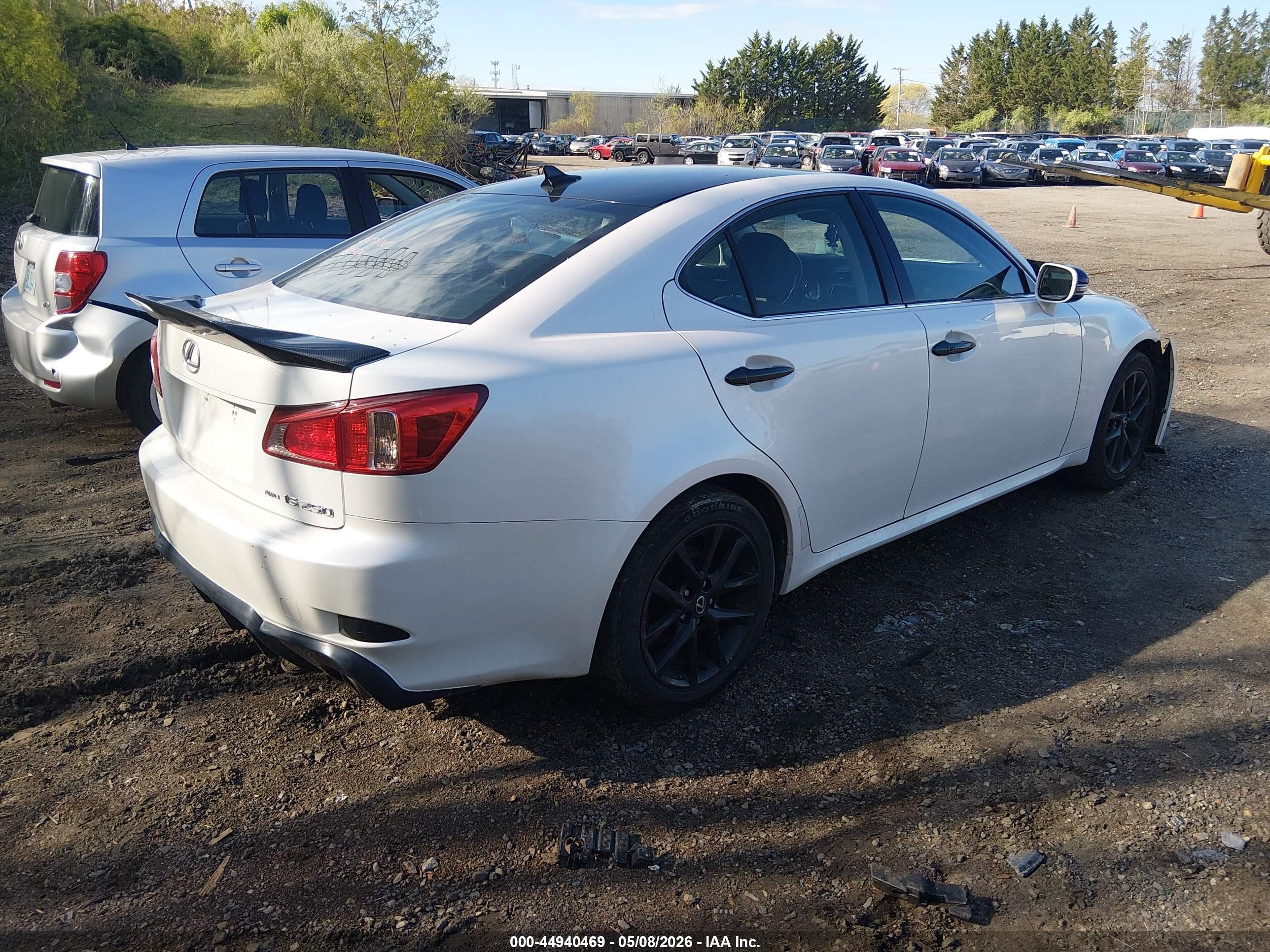 2011 Lexus Is 250   White vin: JTHCF5C28B5050462