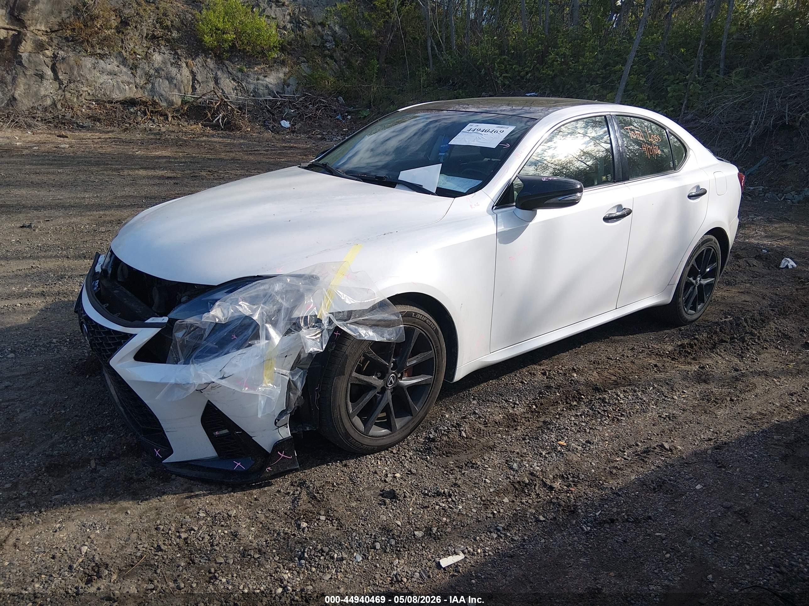 2011 Lexus Is 250   White vin: JTHCF5C28B5050462