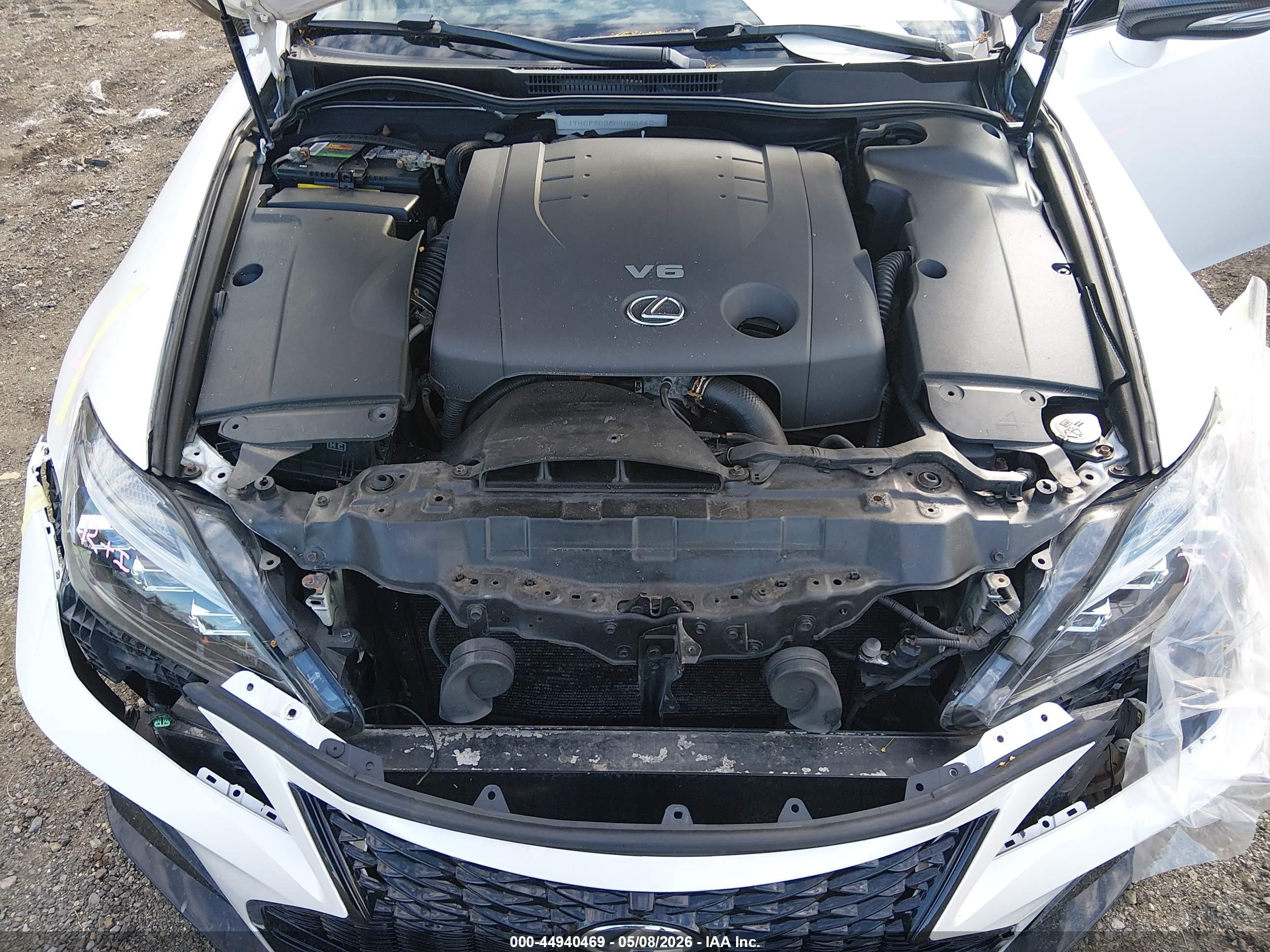 2011 Lexus Is 250   White vin: JTHCF5C28B5050462