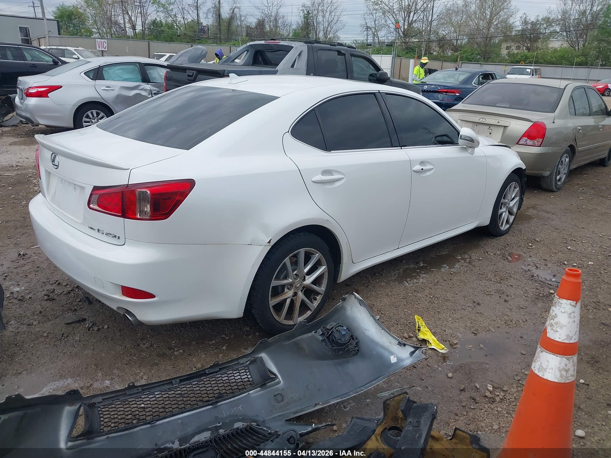 2012 Lexus Is 250 White vin: JTHCF5C28C5058613