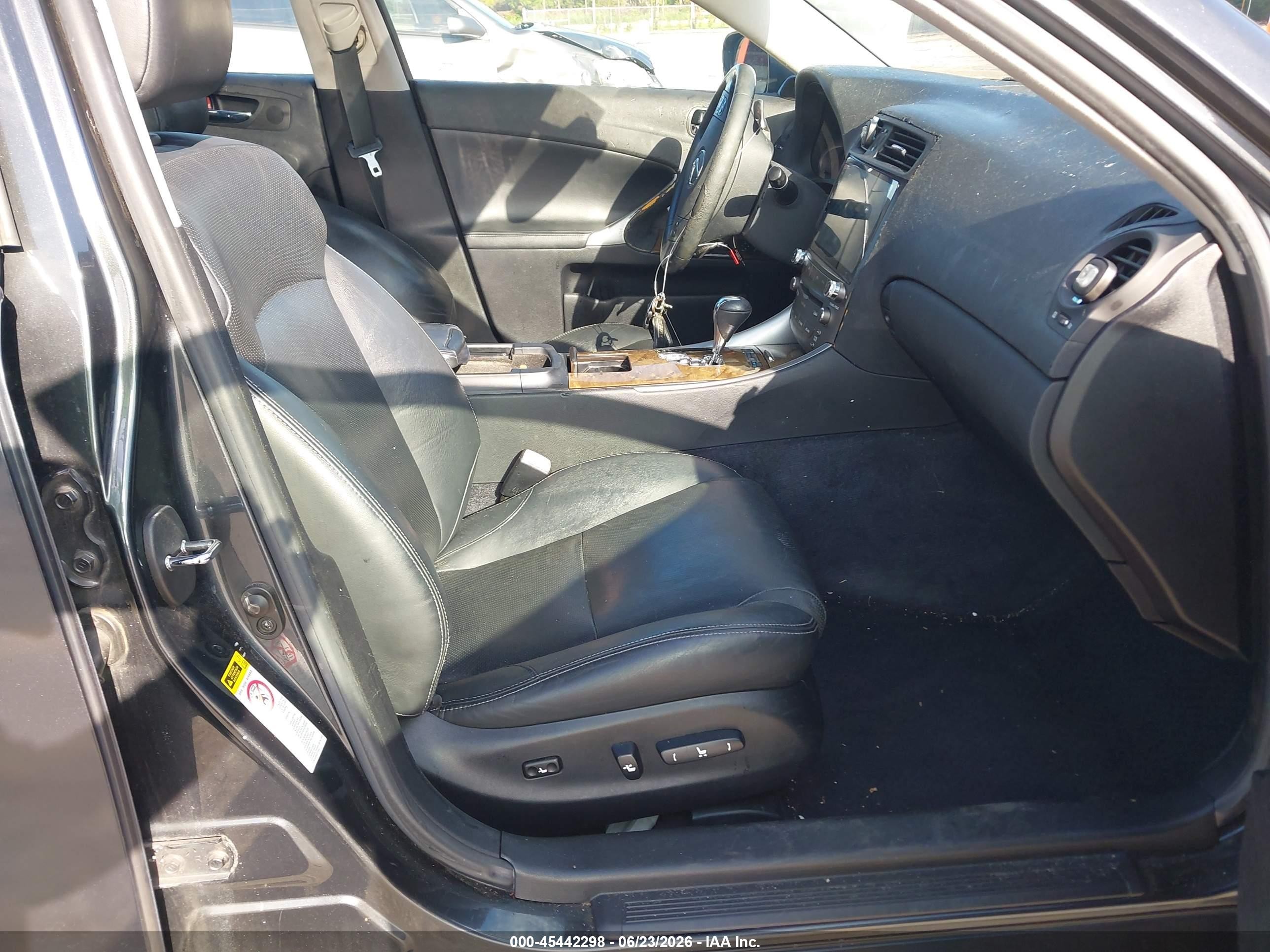 2010 Lexus Is 250   Black vin: JTHCF5C29A5038738
