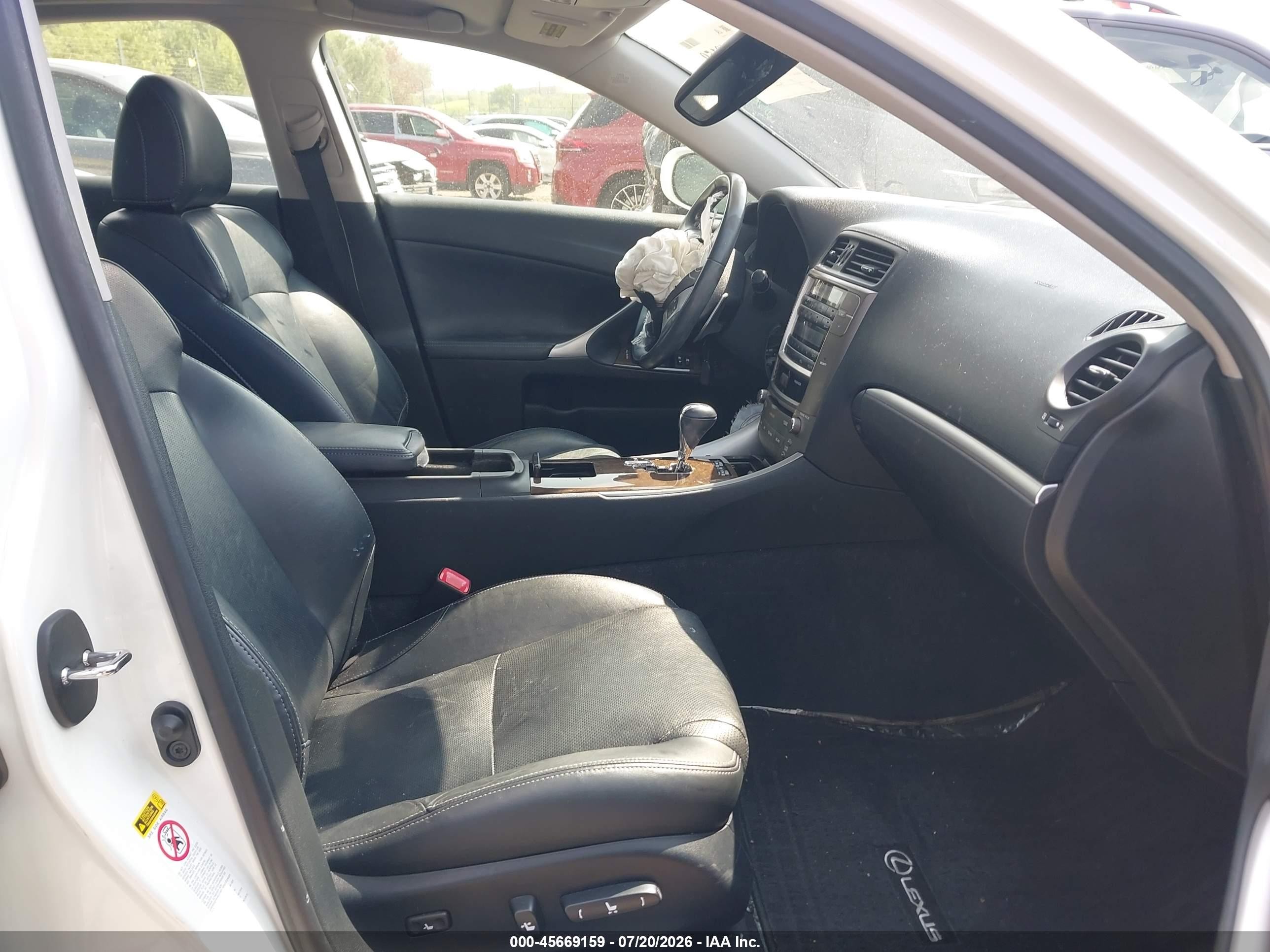2012 Lexus Is 250   White vin: JTHCF5C29C5058233