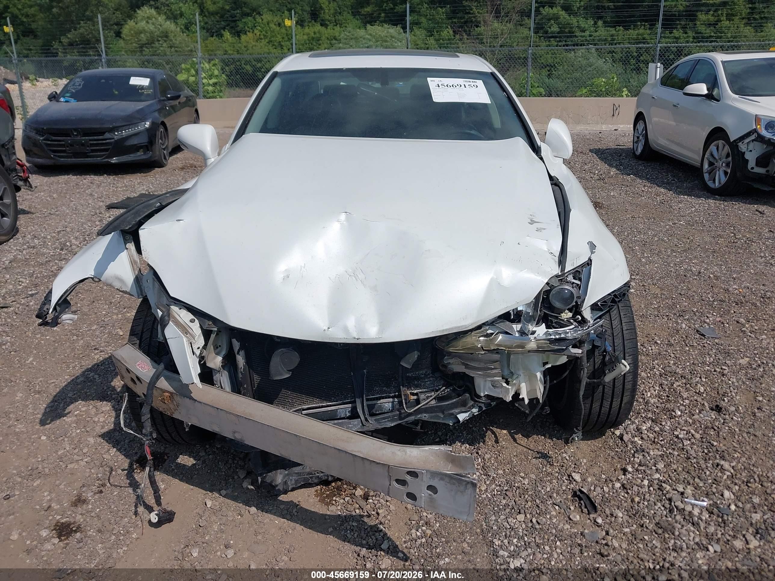 2012 Lexus Is 250   White vin: JTHCF5C29C5058233