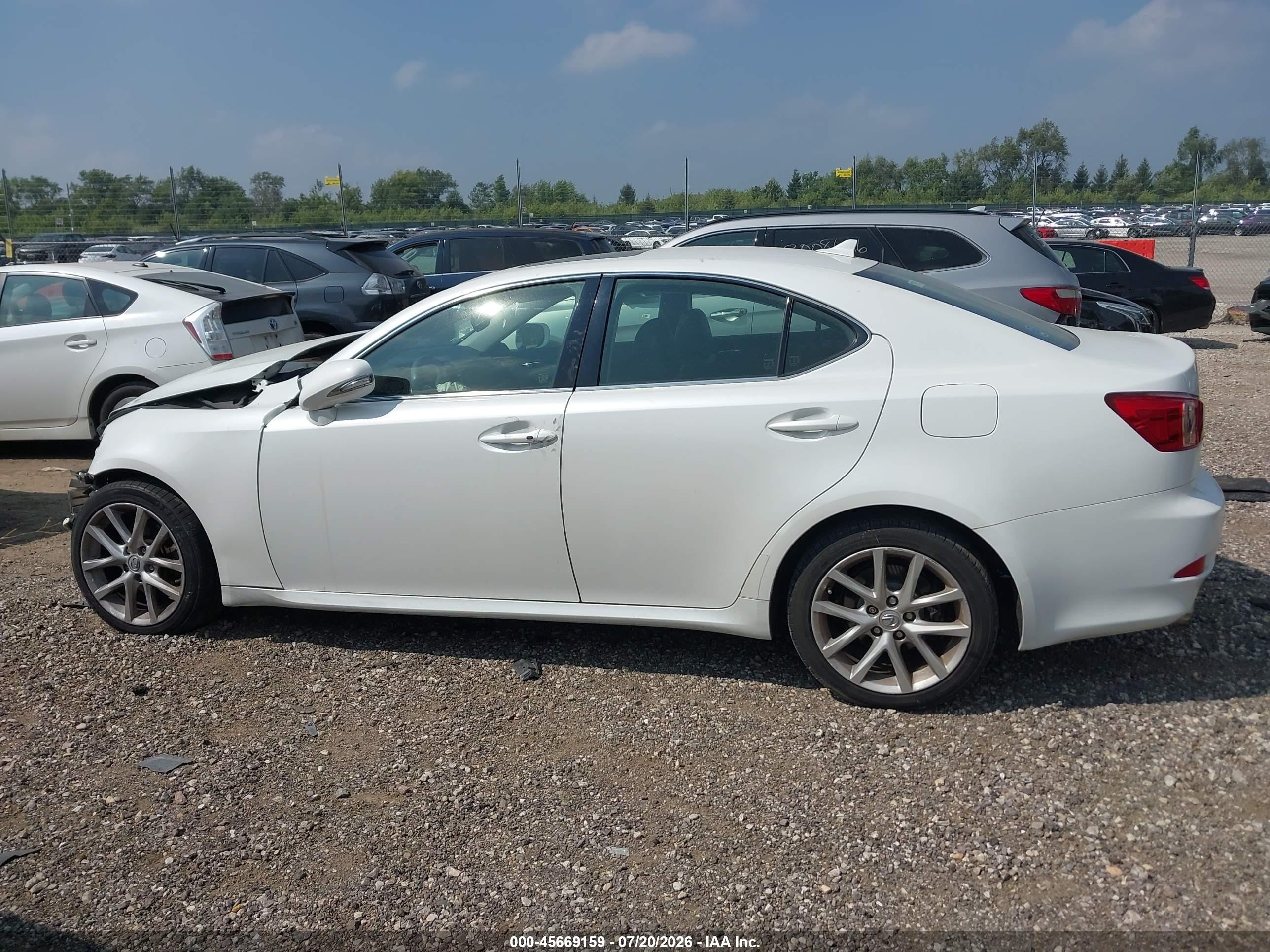 2012 Lexus Is 250   White vin: JTHCF5C29C5058233