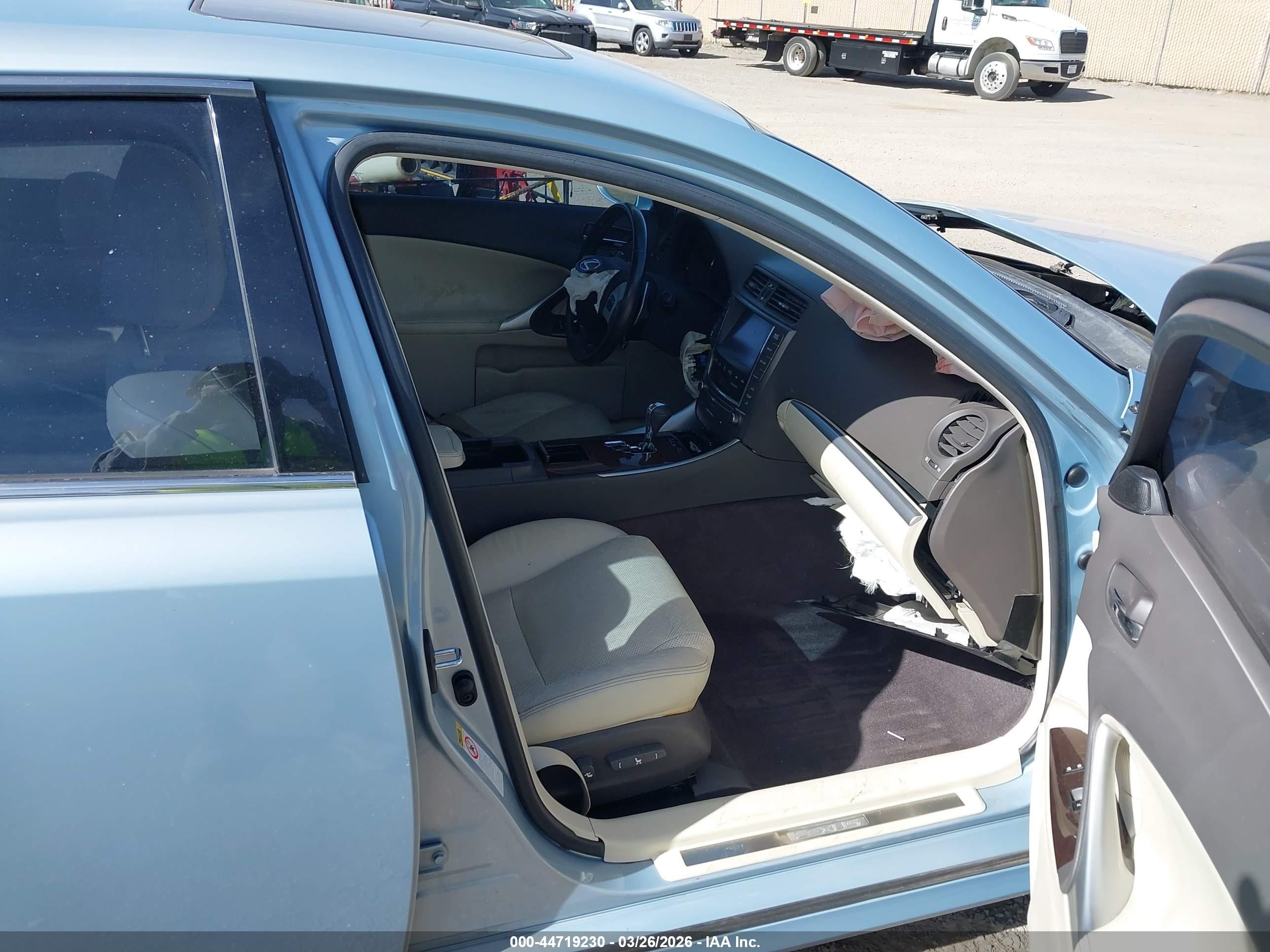2013 Lexus Is 250   Light Blue vin: JTHCF5C29D5062316