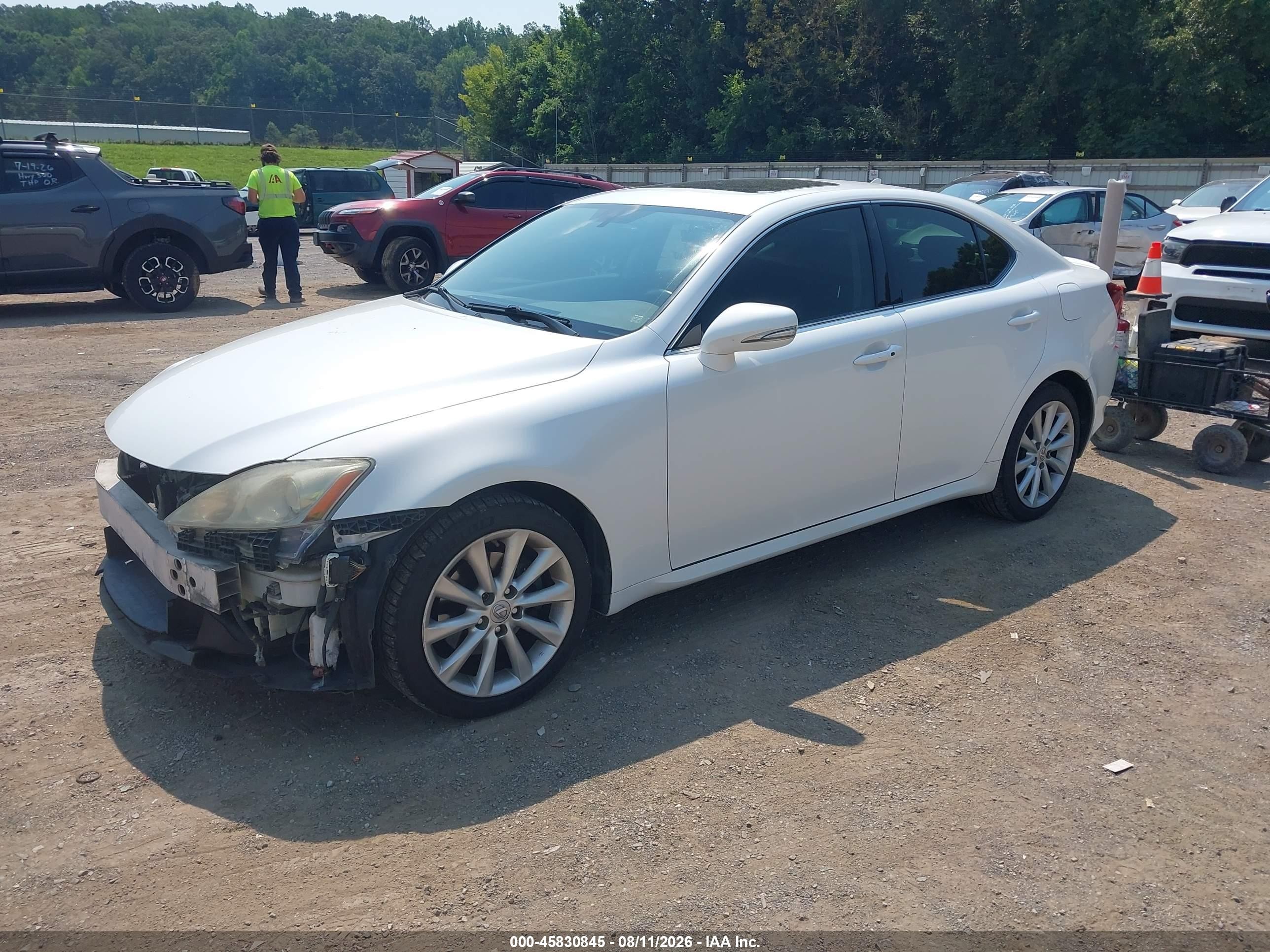 2010 Lexus Is 250   White vin: JTHCF5C2XA2033758