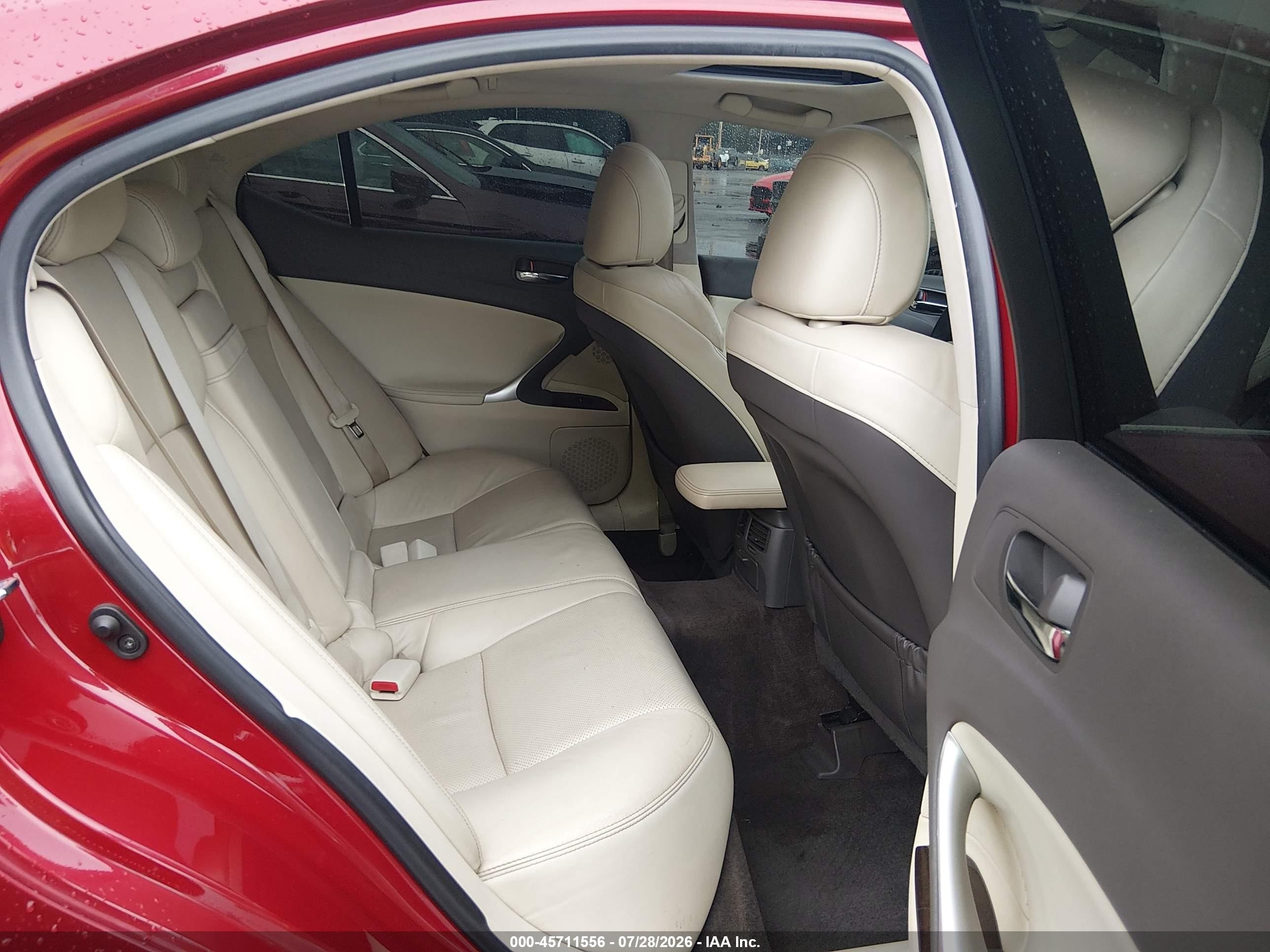 2010 Lexus Is 250   Red vin: JTHCF5C2XA5043432