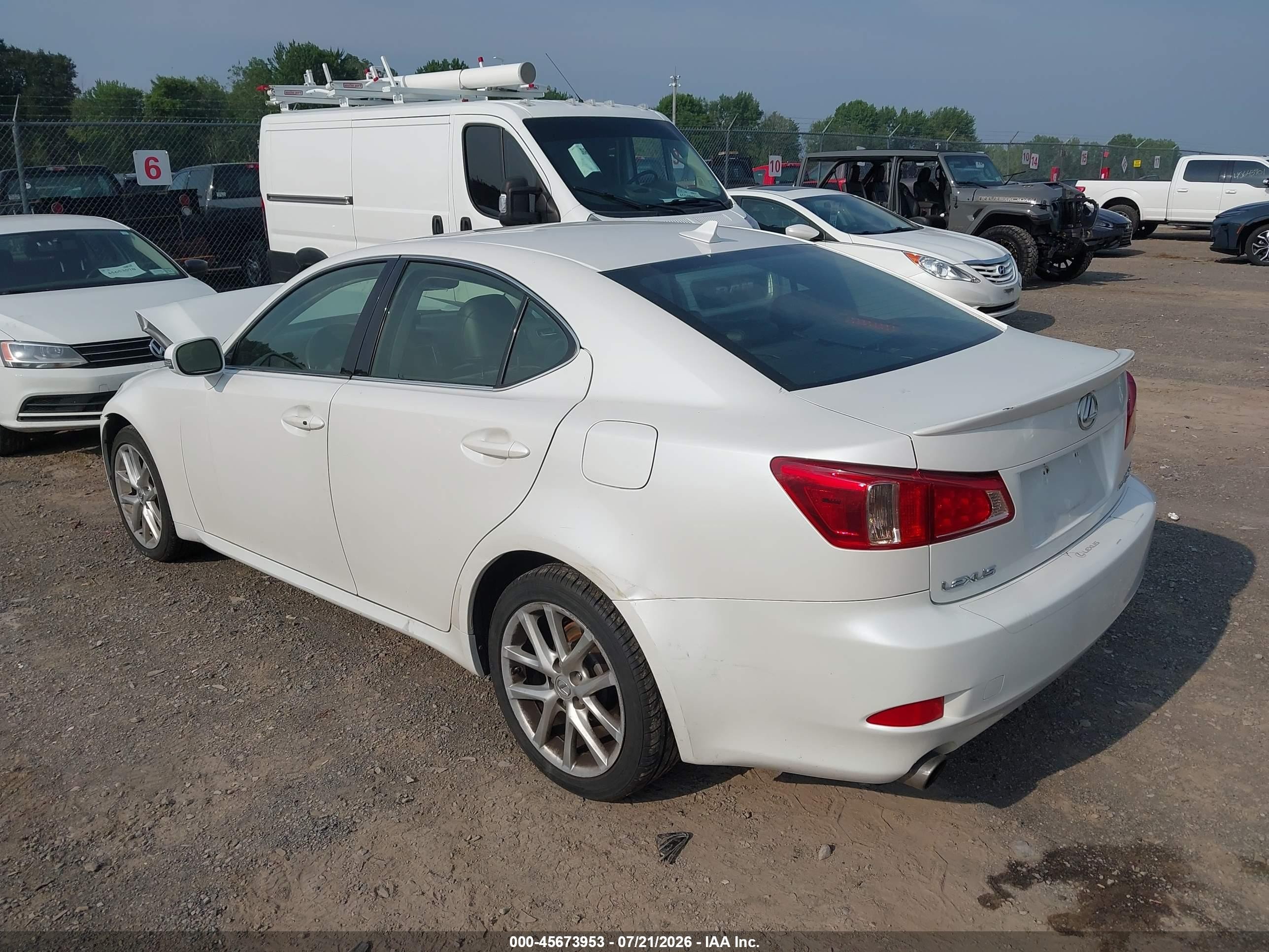 2012 Lexus Is 250   White vin: JTHCF5C2XC5058497