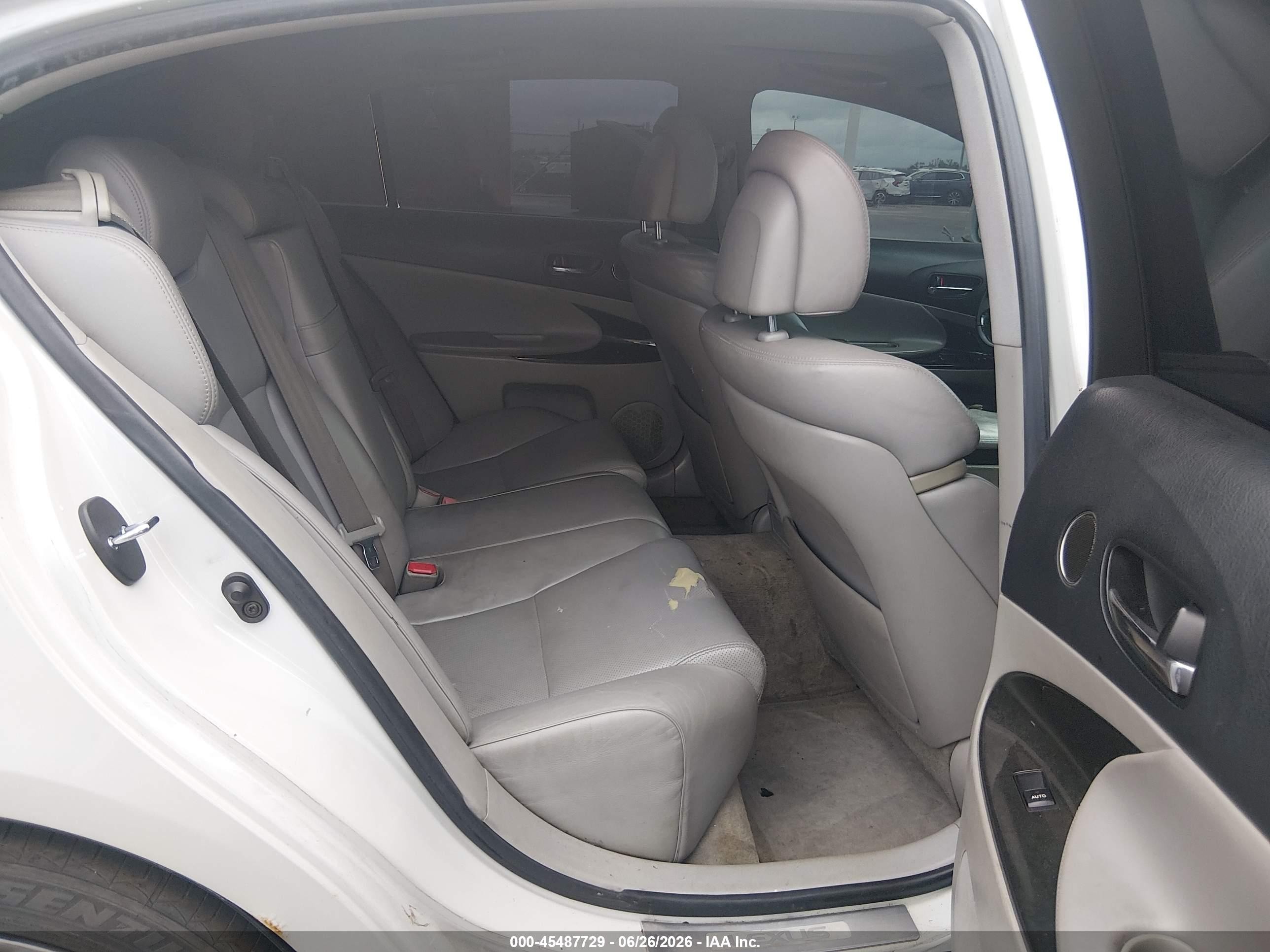 2006 Lexus Gs 300   White vin: JTHCH96S160014631