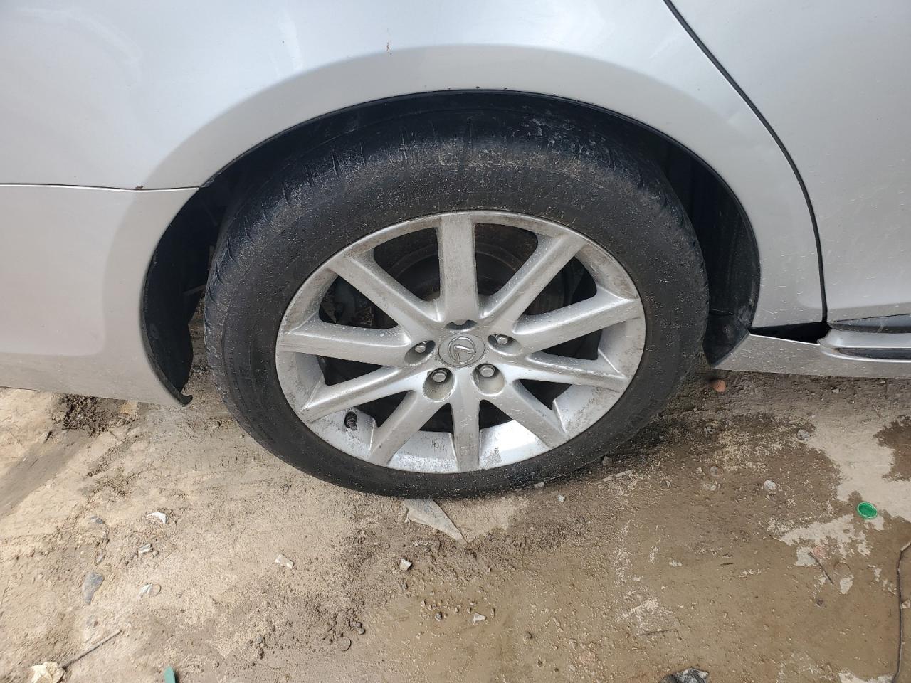 2006 Lexus Gs 300 Silver vin: JTHCH96S860004436 Damage: Right Qtr Panel, Dent(S) W/ Paint Dmg, 1 To 2 Inches
