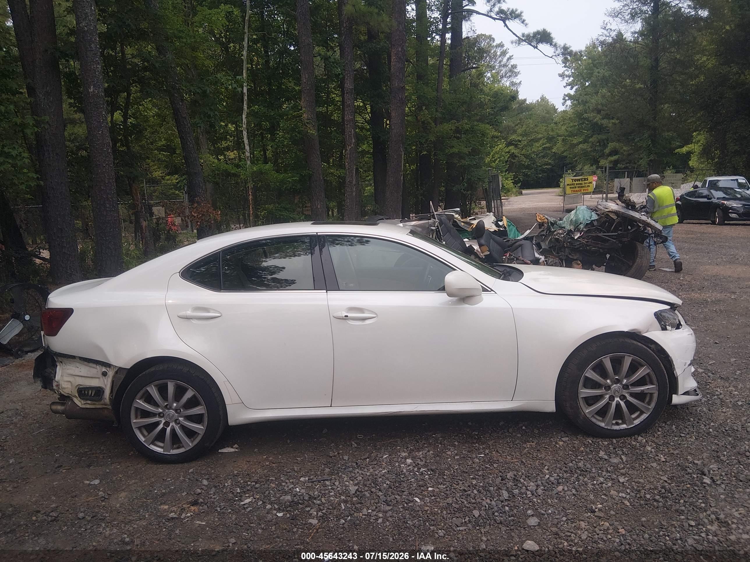 2006 Lexus Is 250   White vin: JTHCK262062004914
