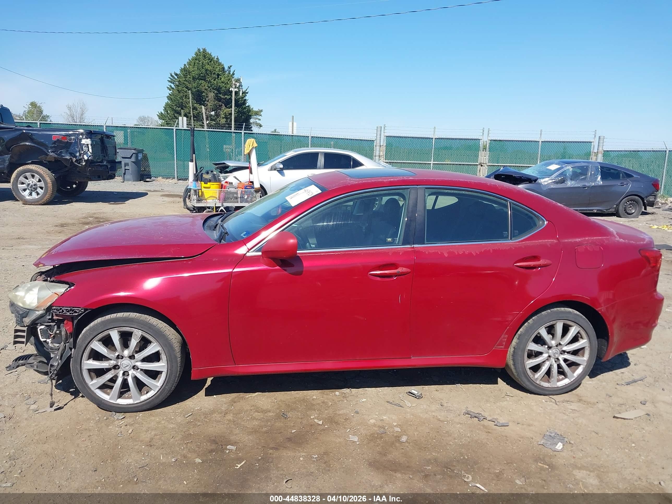 2006 Lexus Is 250   Red vin: JTHCK262062008395