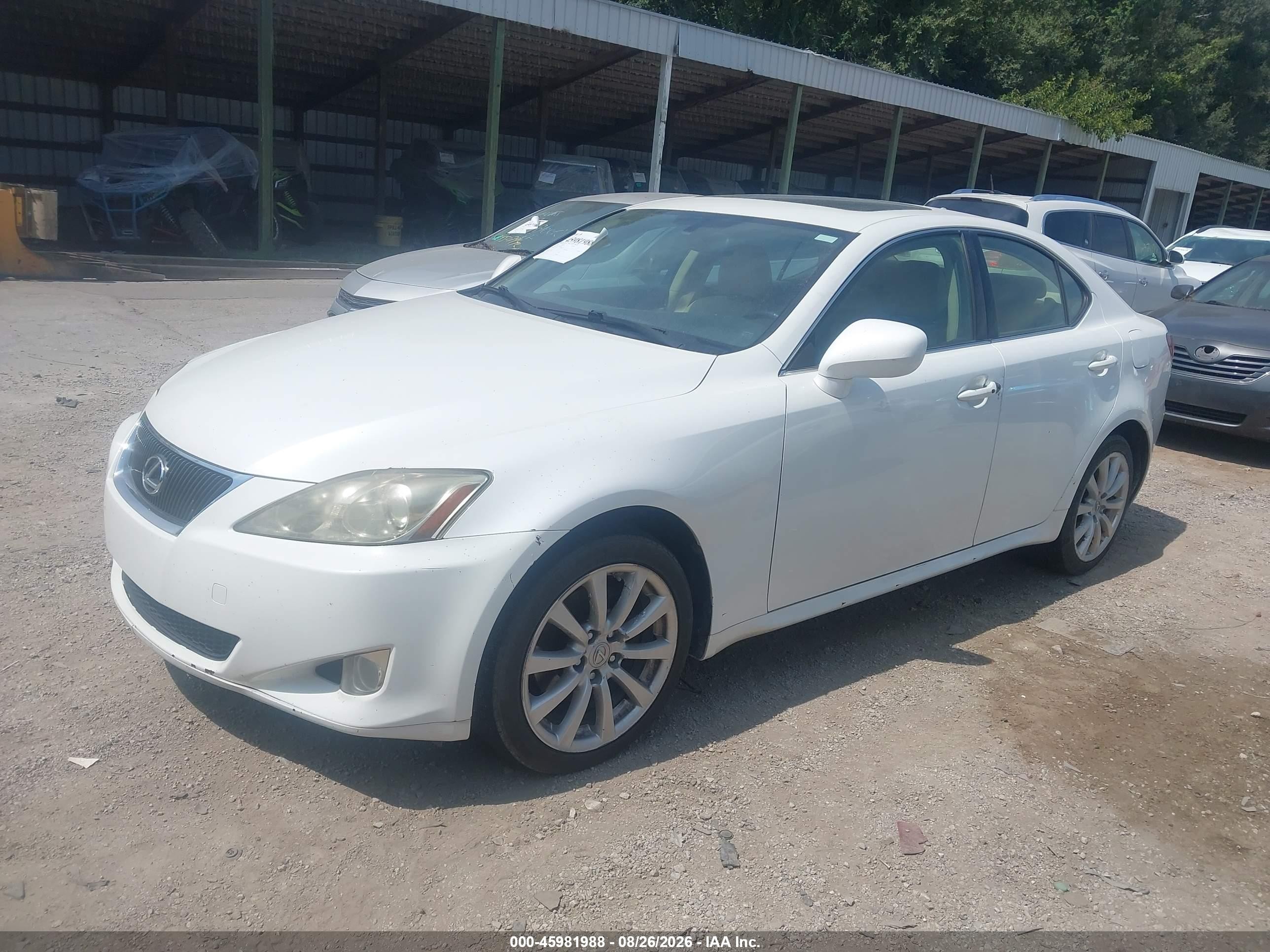 2008 Lexus Is 250   White vin: JTHCK262082025961