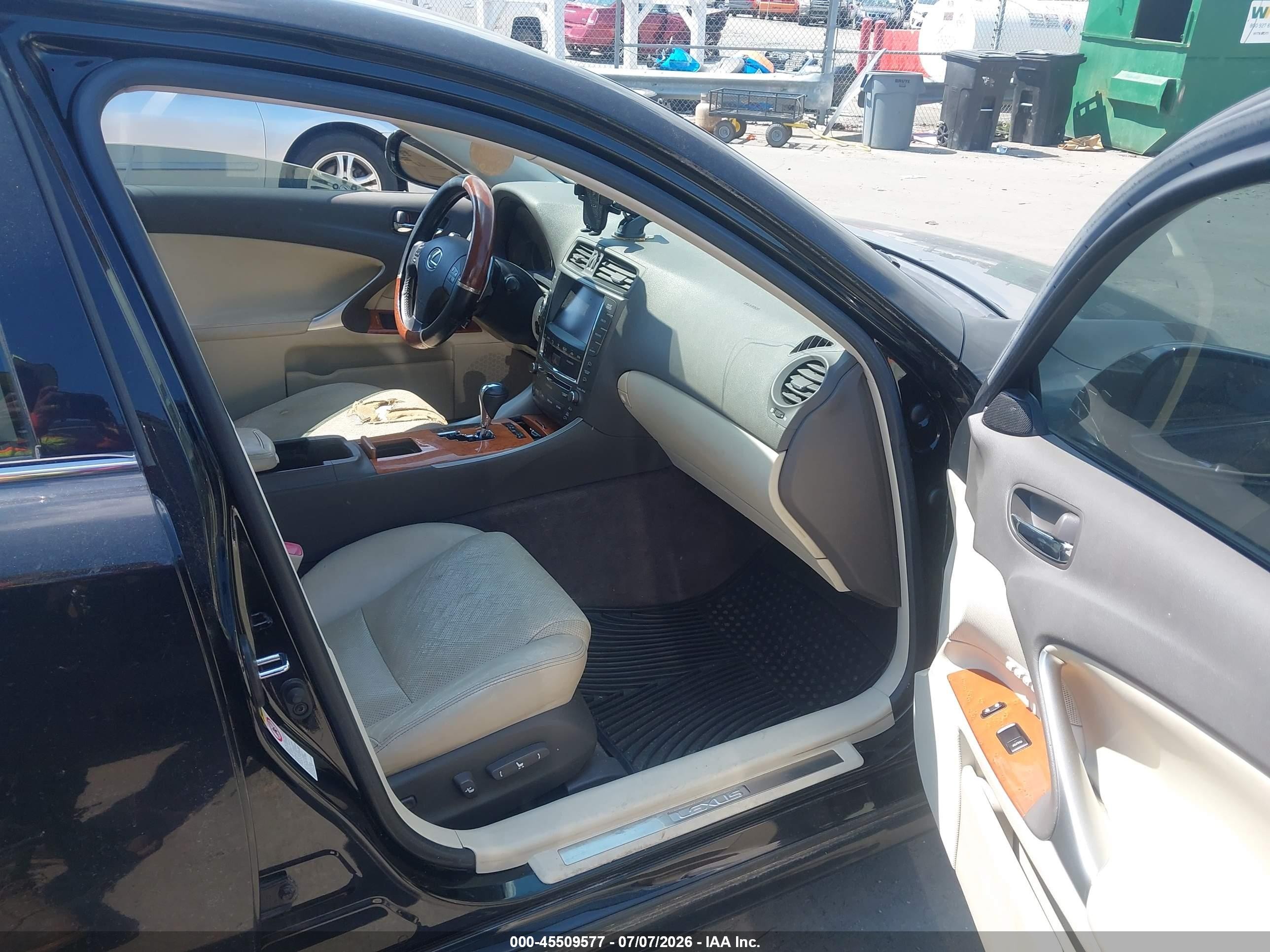 2009 Lexus Is 250   Black vin: JTHCK262092031602