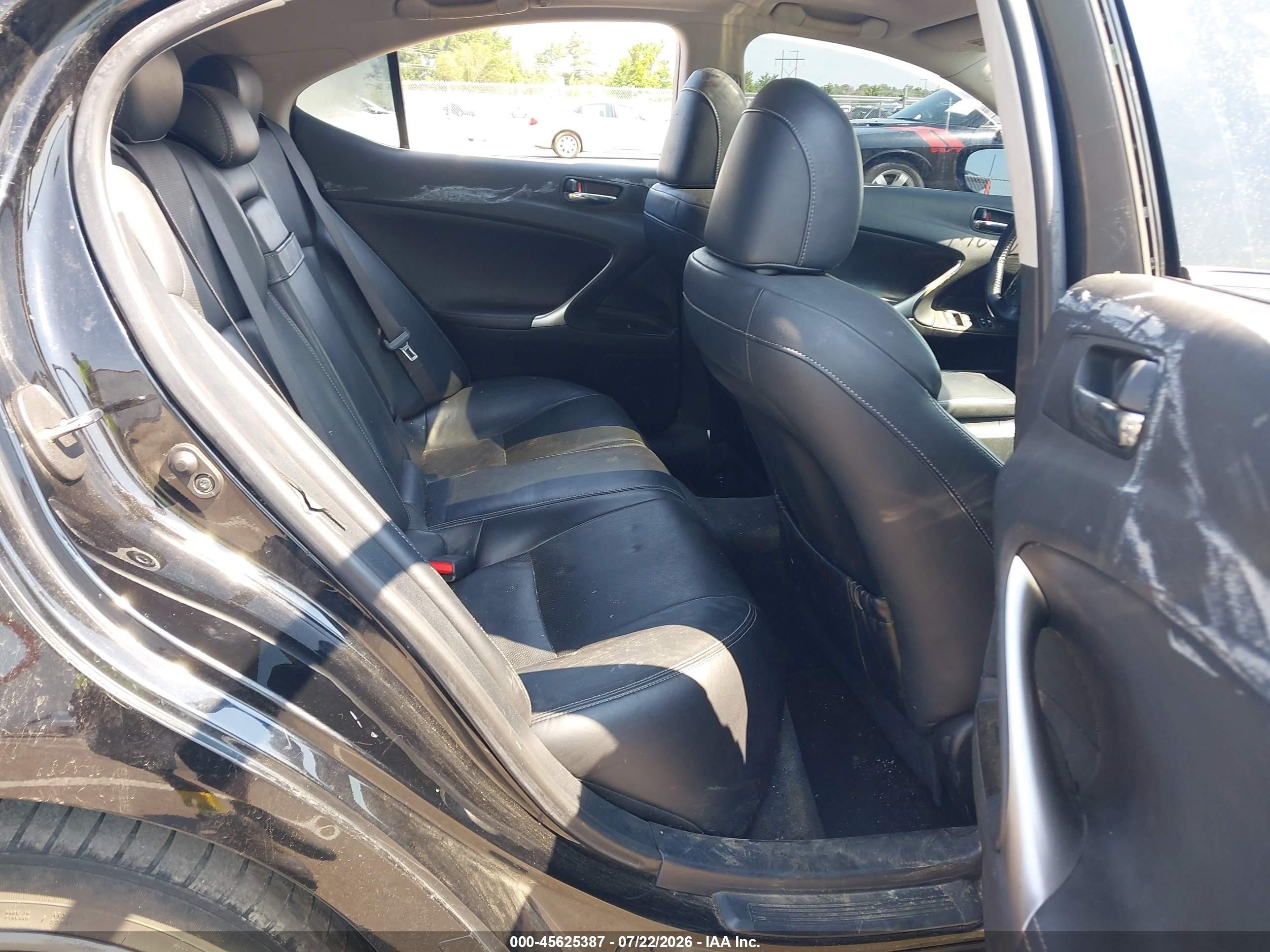 2009 Lexus Is 250   Black vin: JTHCK262095032361