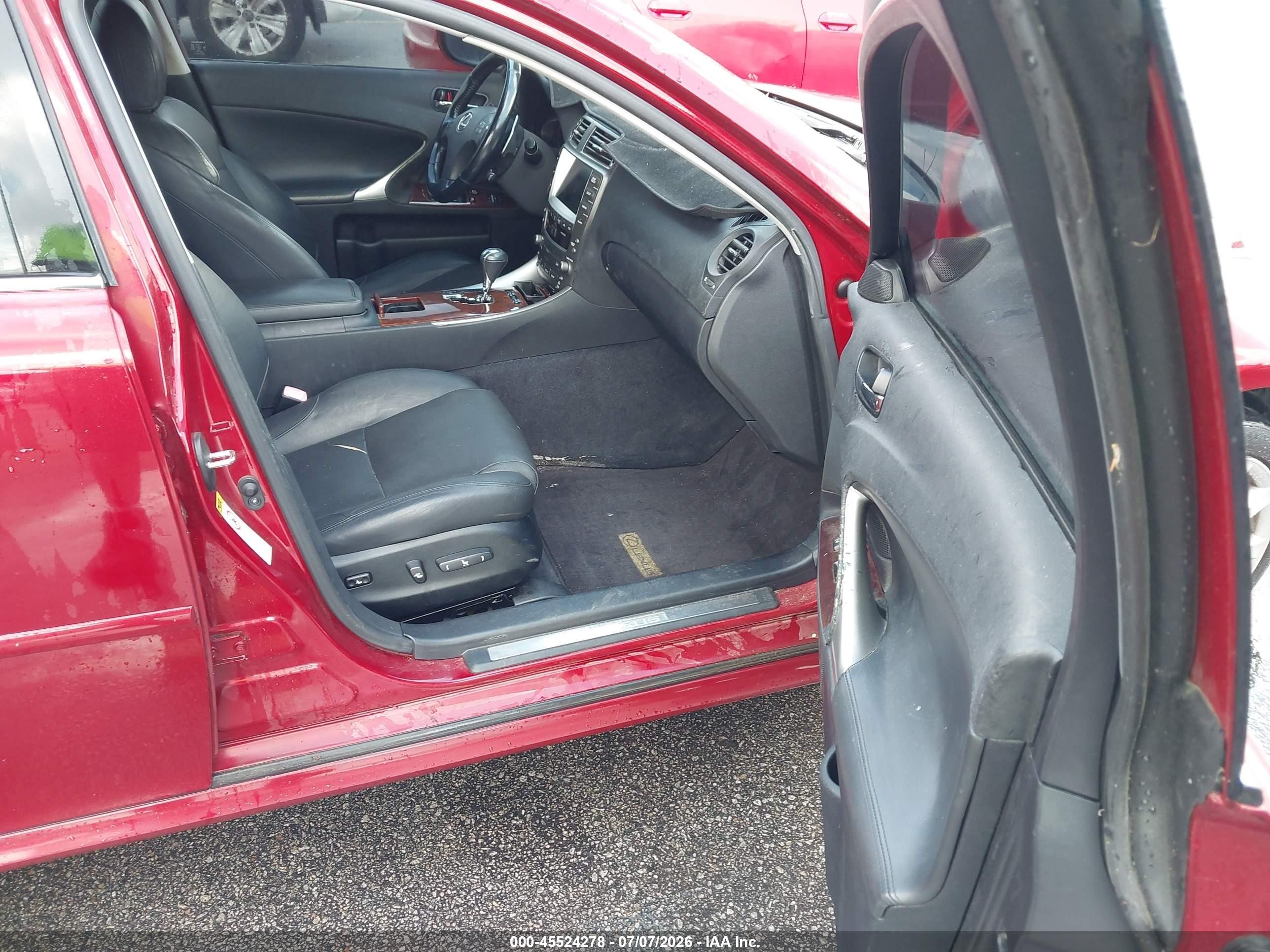 2008 Lexus Is 250   Red vin: JTHCK262182022003