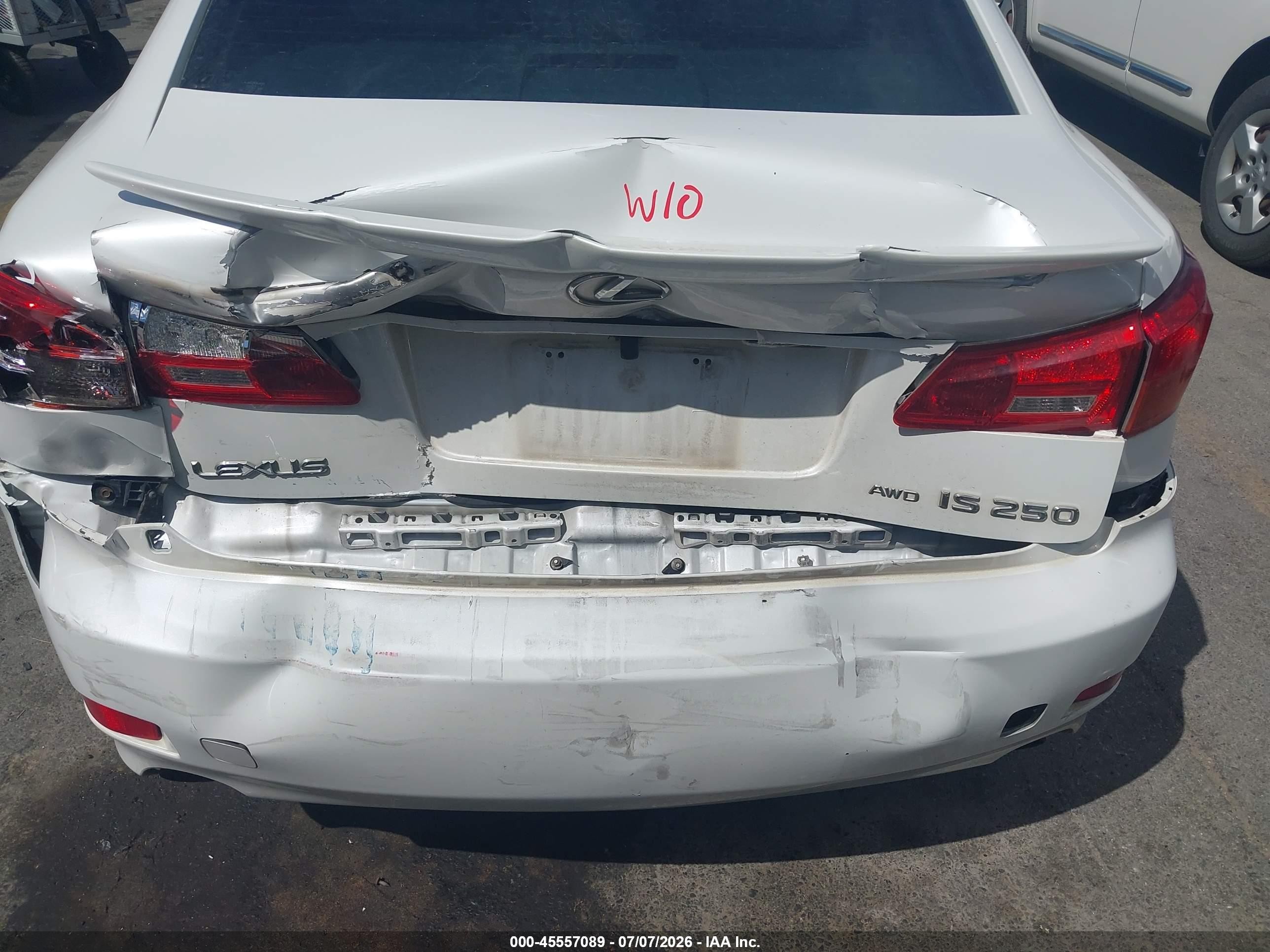 2008 Lexus Is 250   White vin: JTHCK262185024350