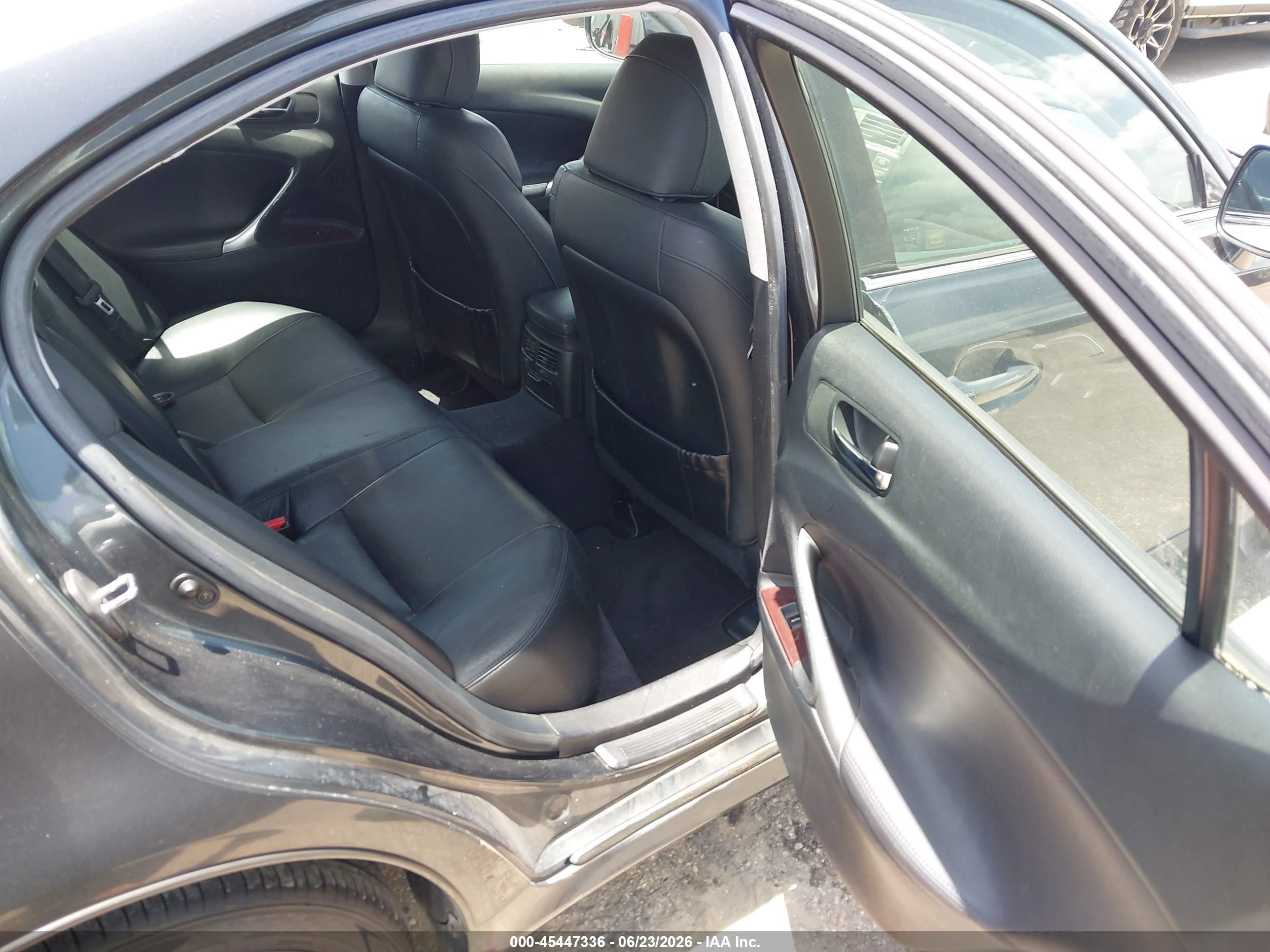 2008 Lexus Is 250   Серый vin: JTHCK262185027362