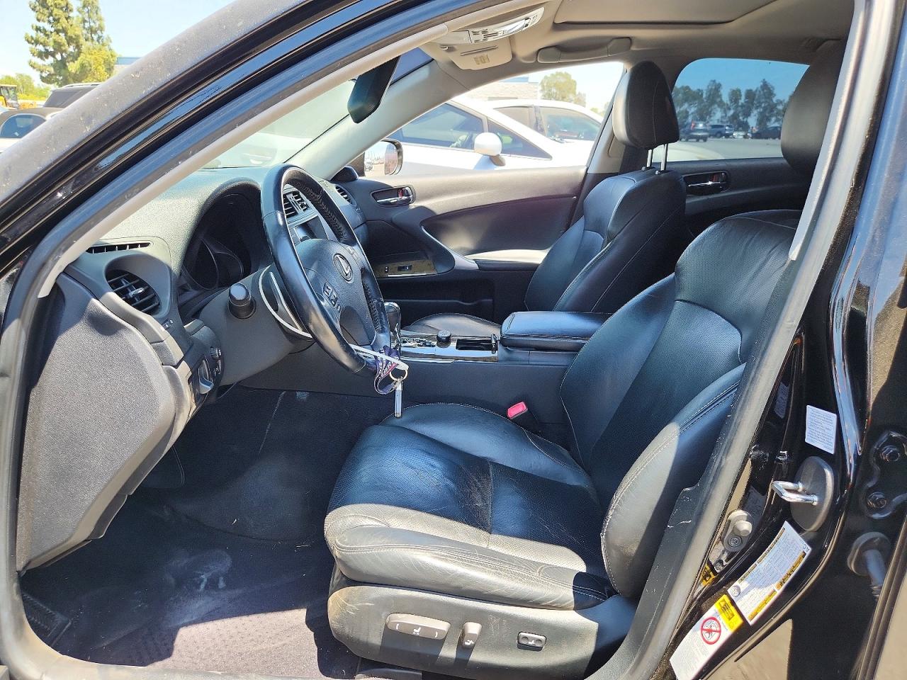 2009 Lexus Is 250 Black vin: JTHCK262192029440