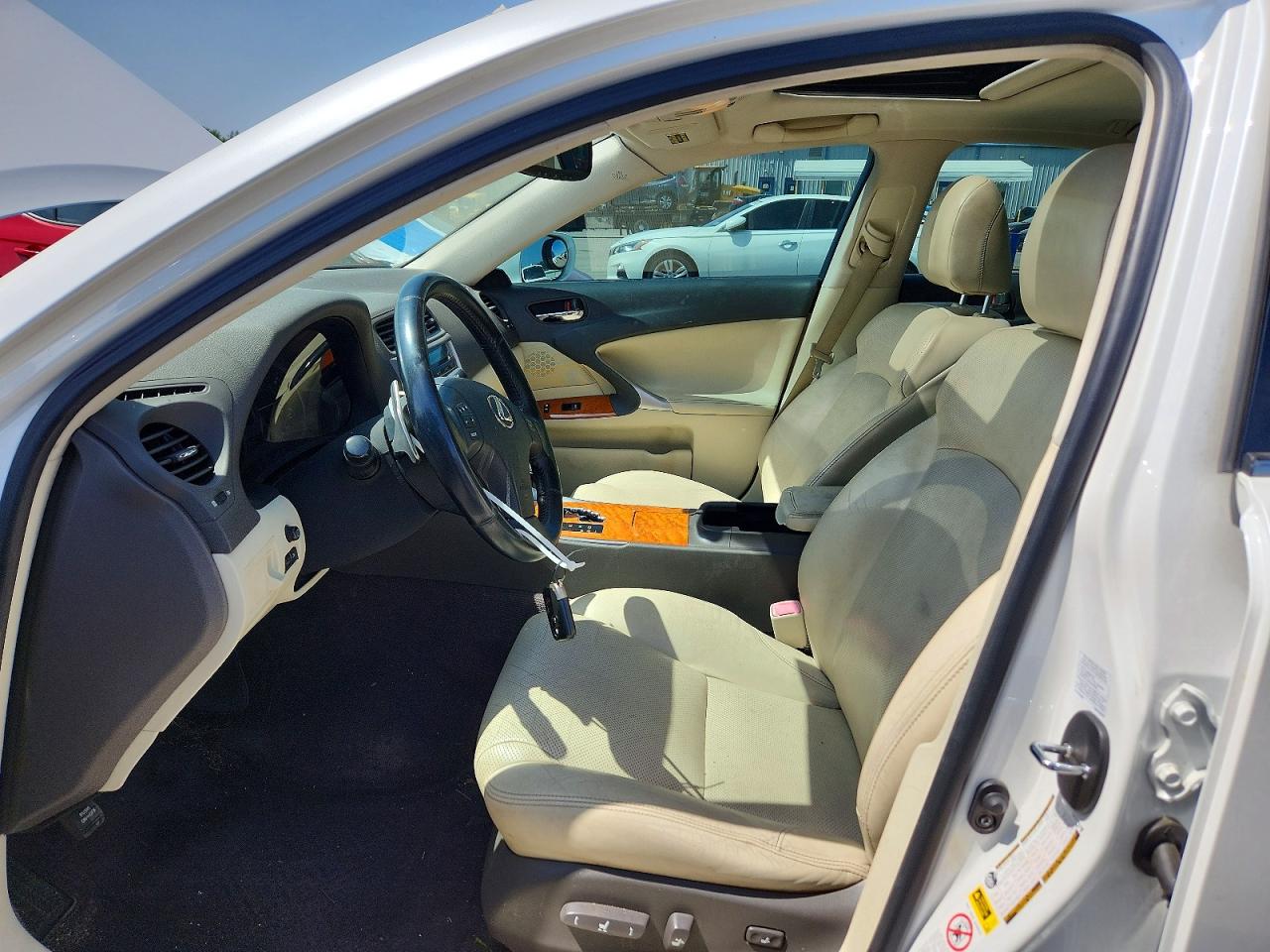 2009 Lexus Is 250 White vin: JTHCK262192031799
