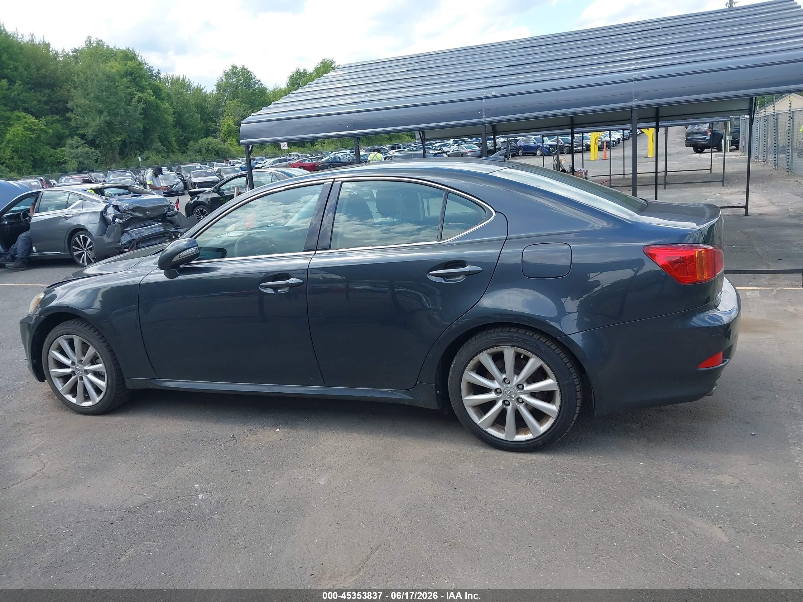 2009 Lexus Is 250 Gray vin: JTHCK262195032210