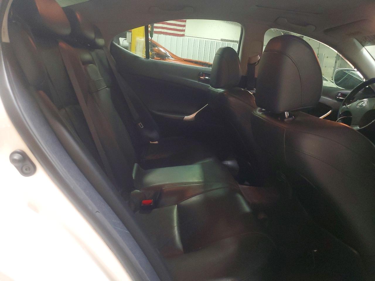 2006 Lexus Is 250 White vin: JTHCK262262005336