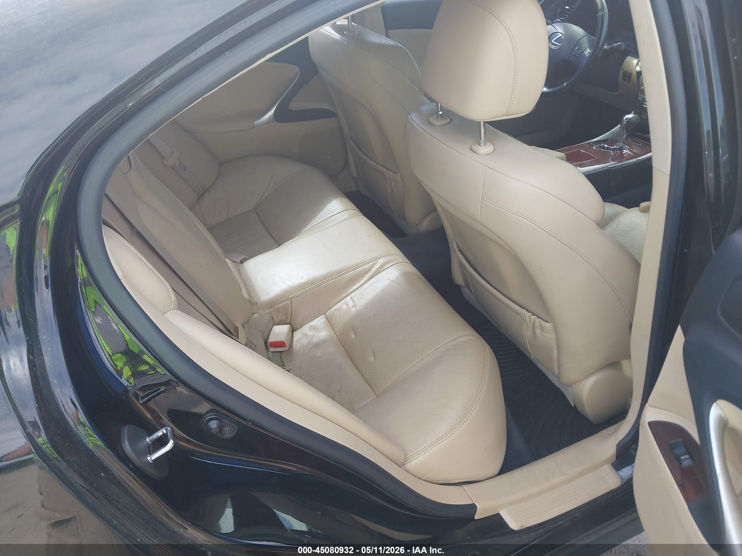 2008 Lexus Is 250   Черный vin: JTHCK262282027288